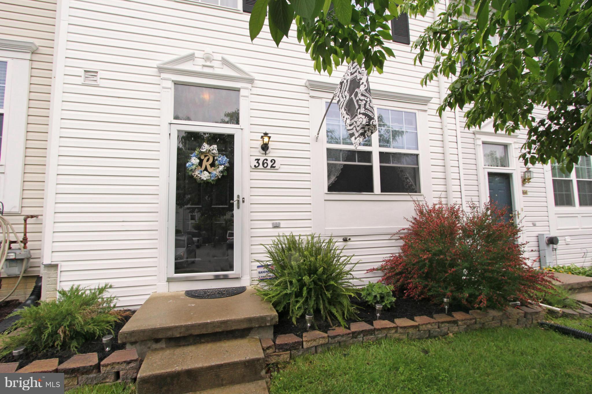 WOODLAND MANOR - Residential