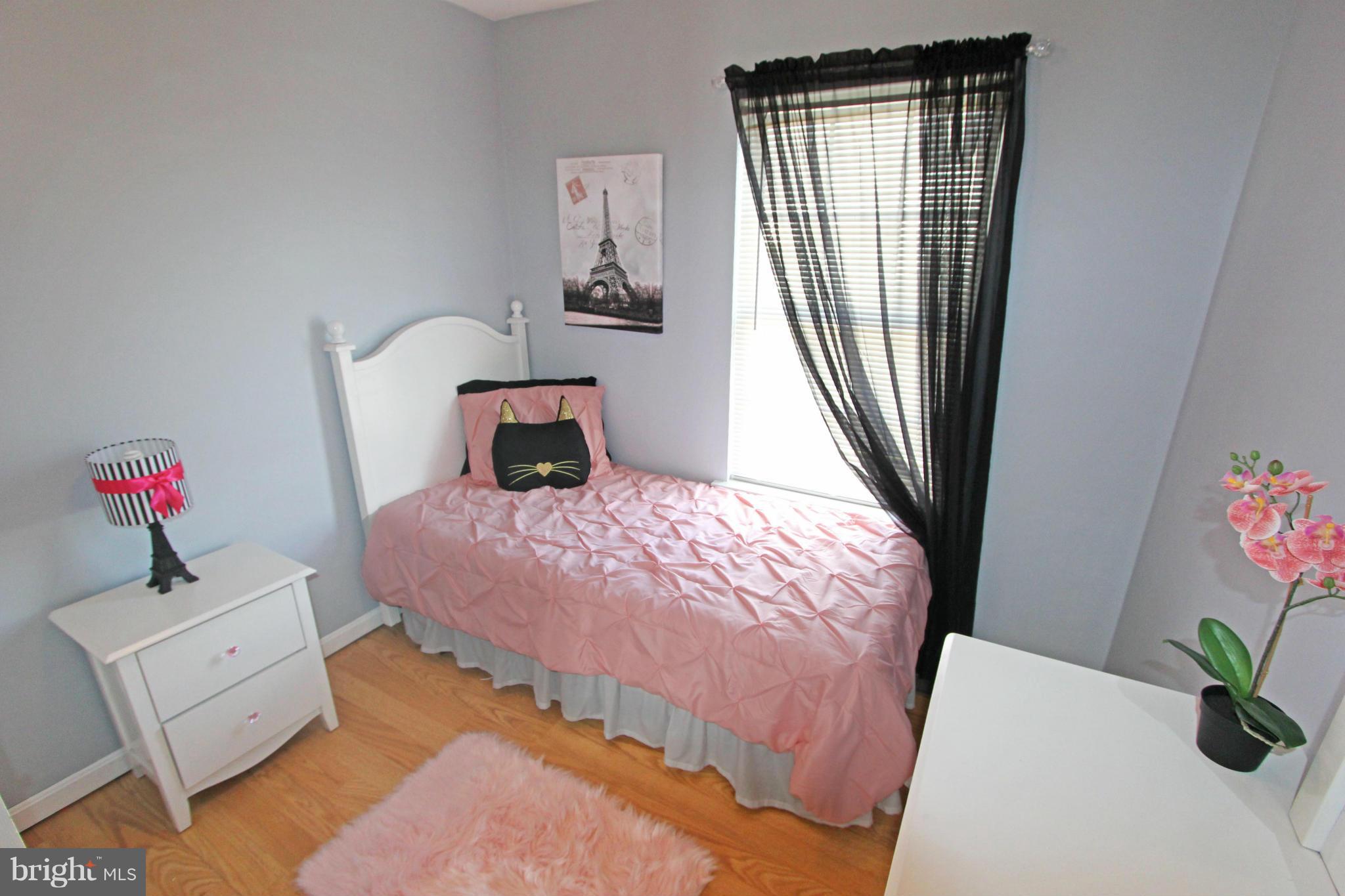 WOODLAND MANOR - Residential