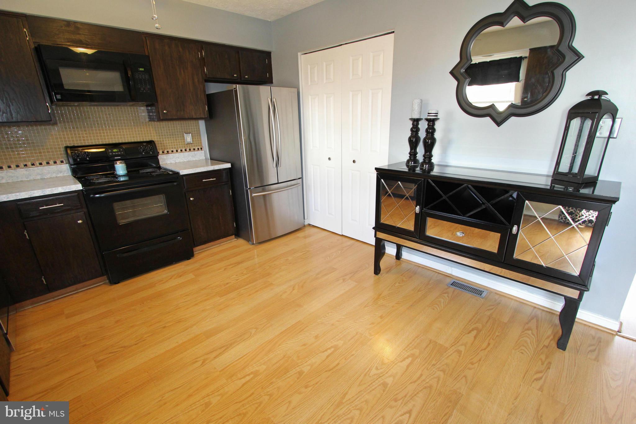 WOODLAND MANOR - Residential