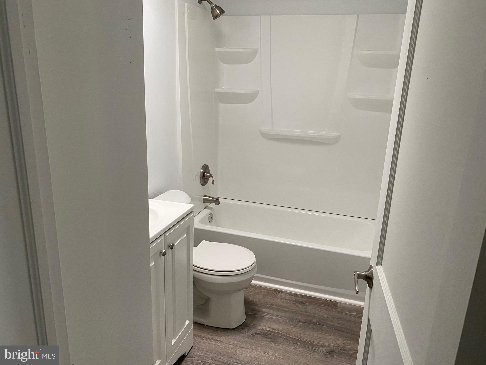 DUNDALK - Residential Lease