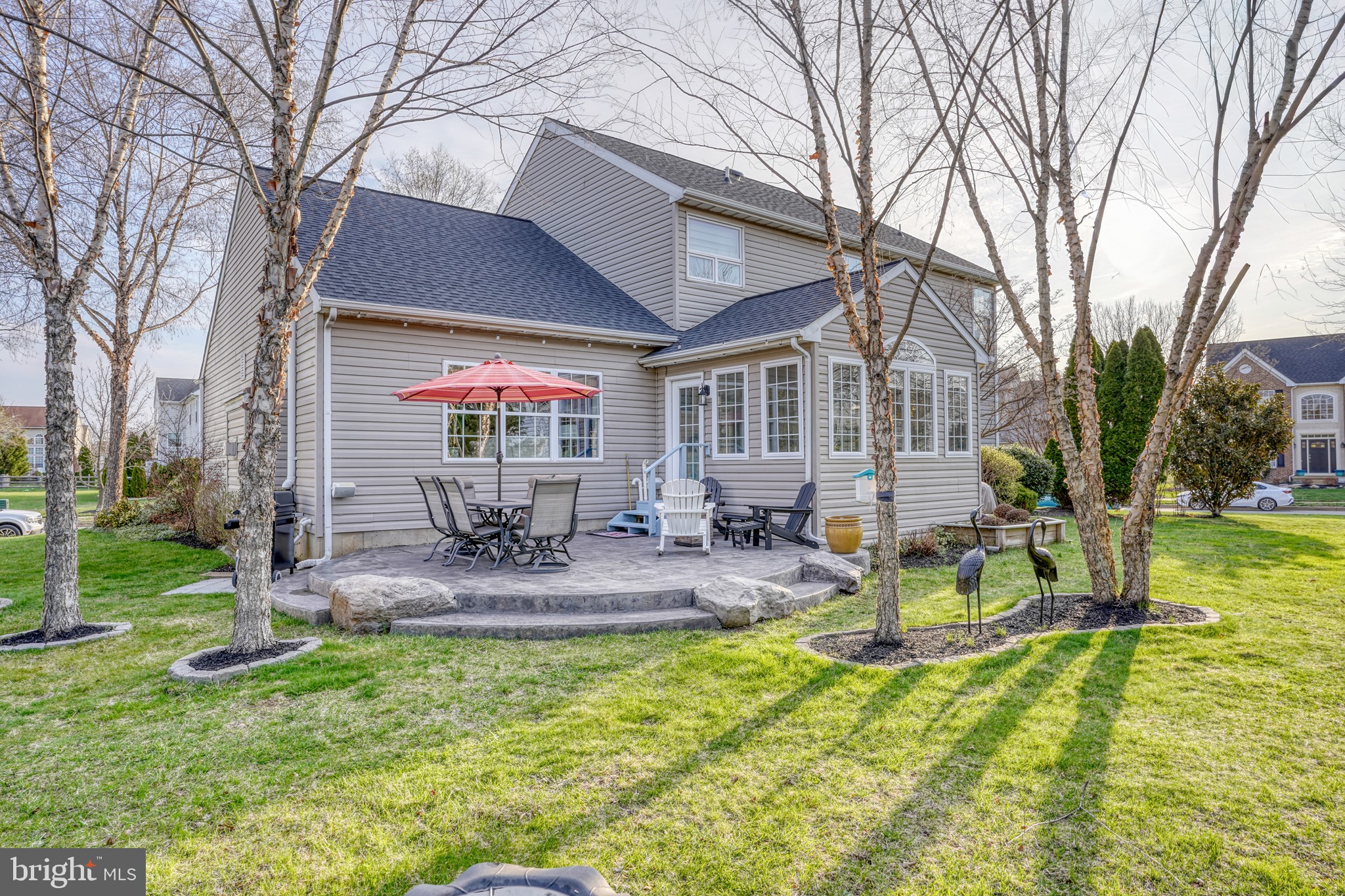 THE LEGENDS - Residential