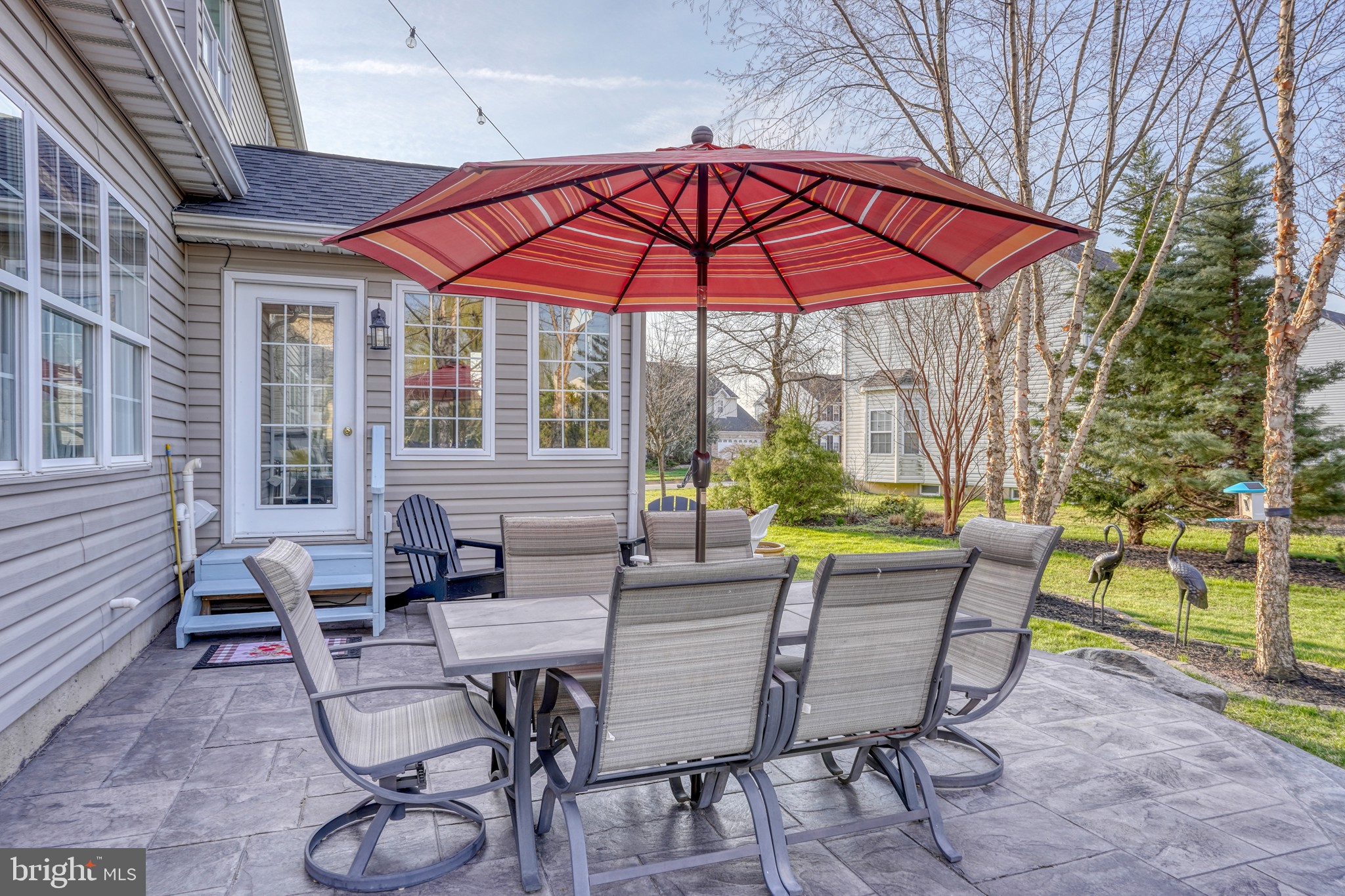 THE LEGENDS - Residential