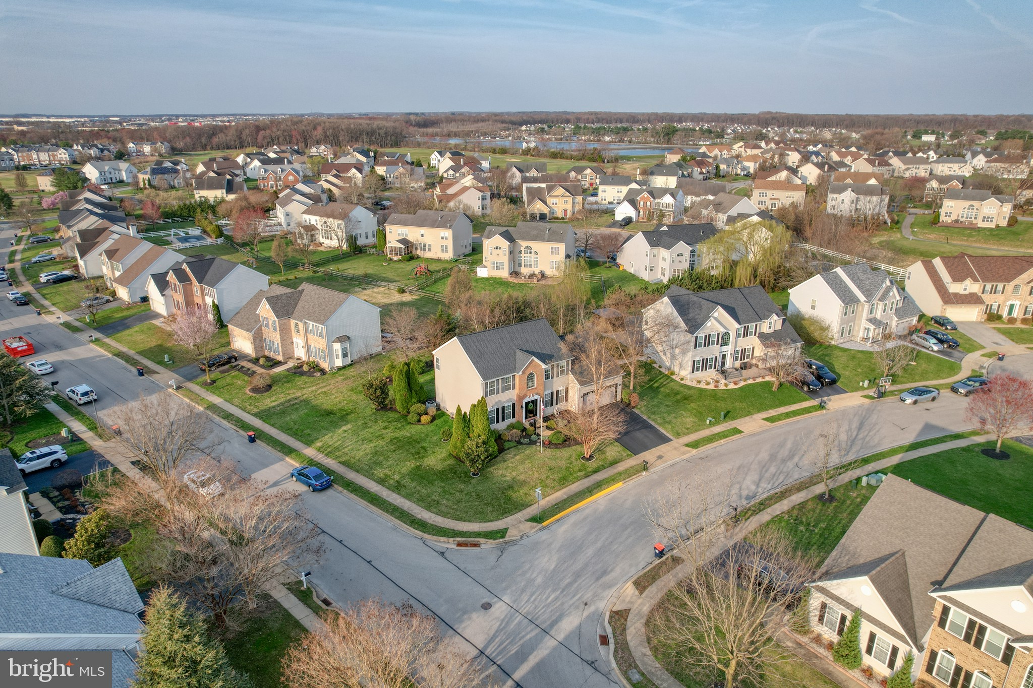 THE LEGENDS - Residential