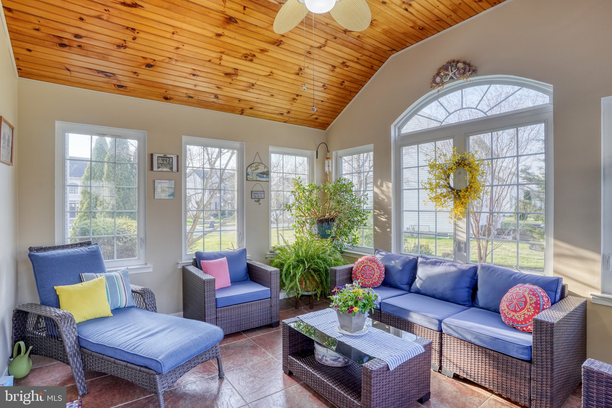 THE LEGENDS - Residential