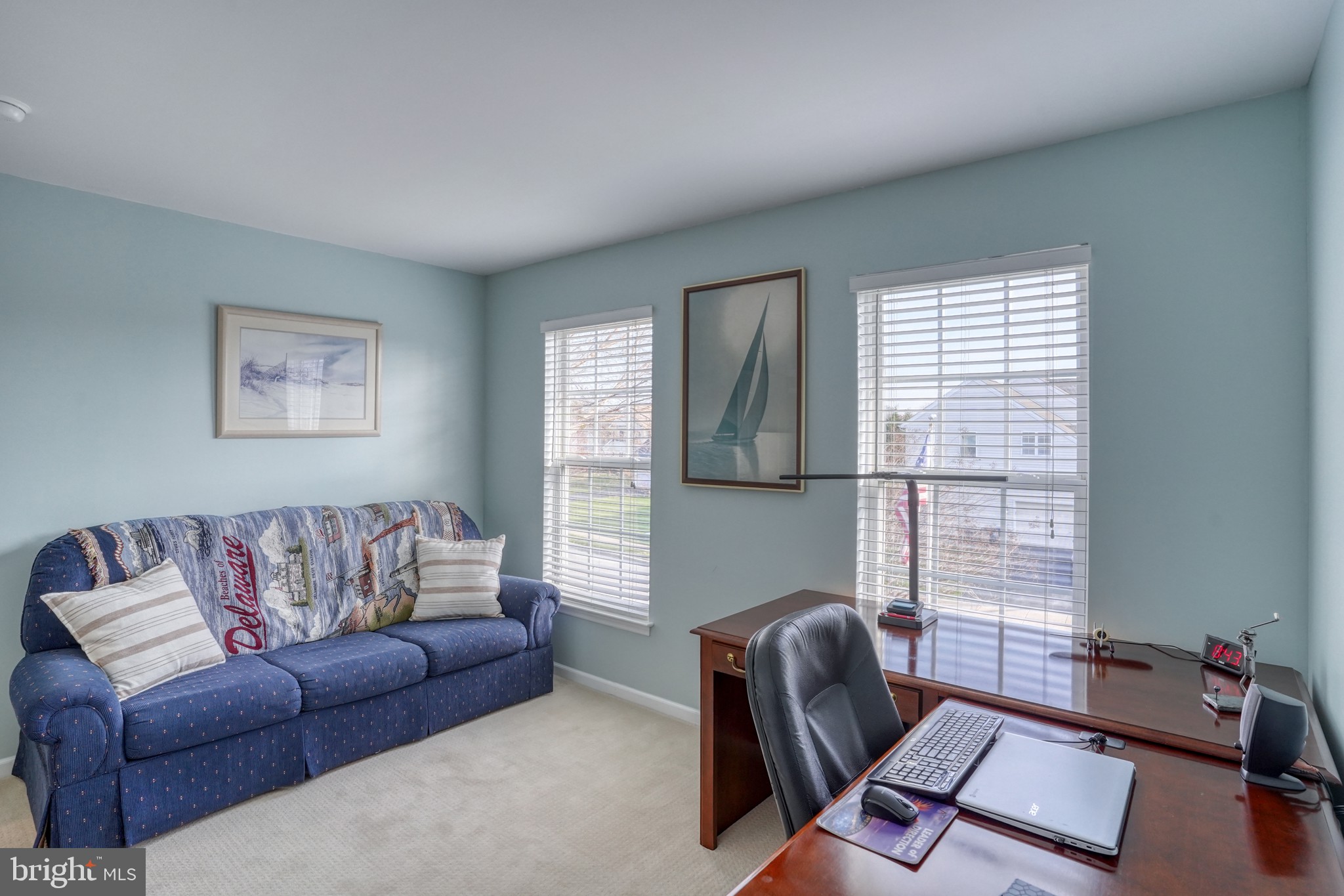 THE LEGENDS - Residential