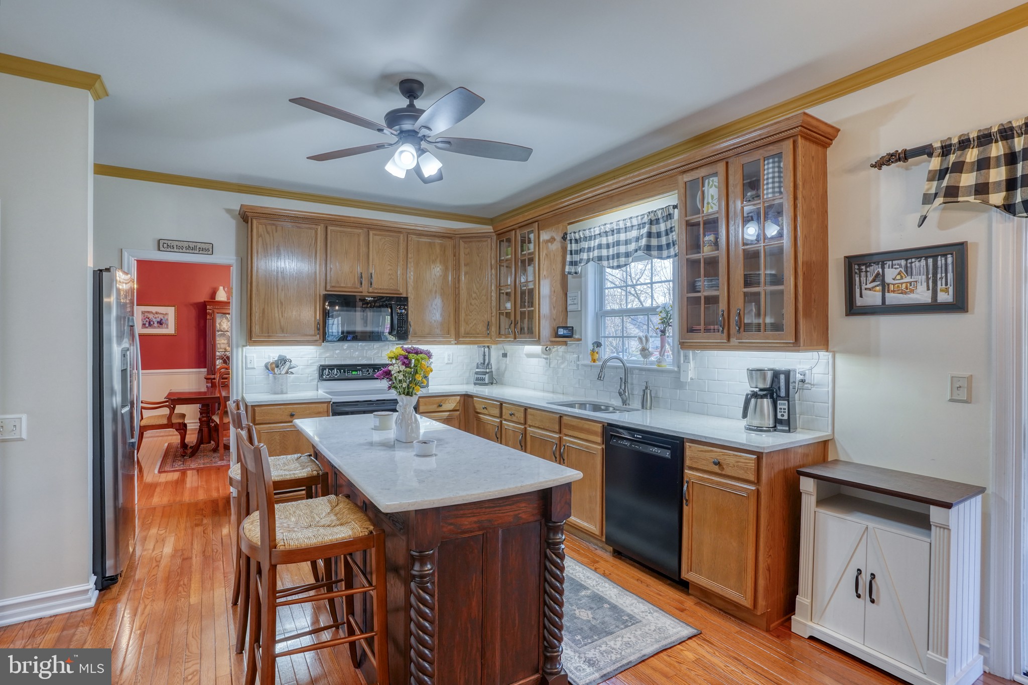 THE LEGENDS - Residential