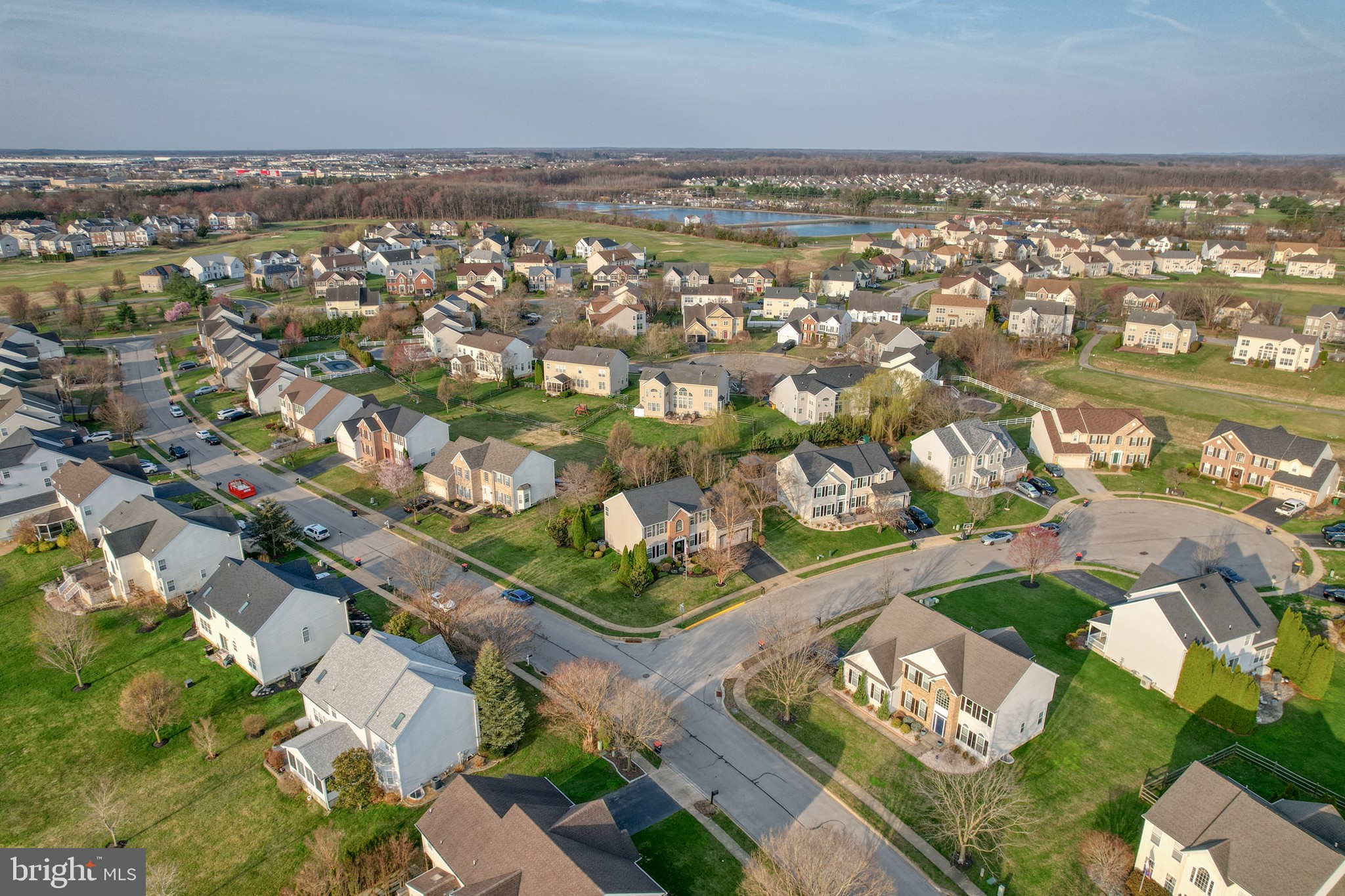 THE LEGENDS - Residential