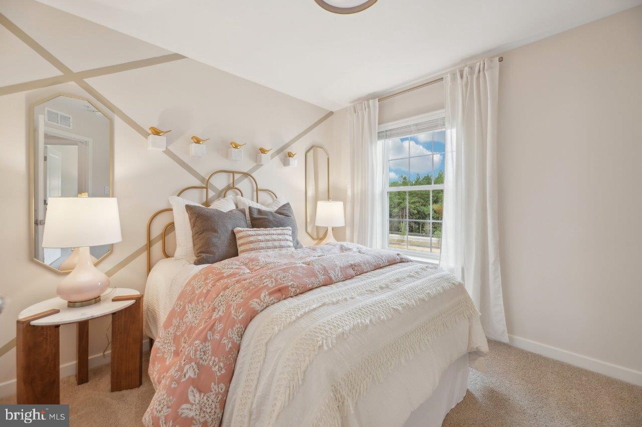 PINEGROVE - Residential