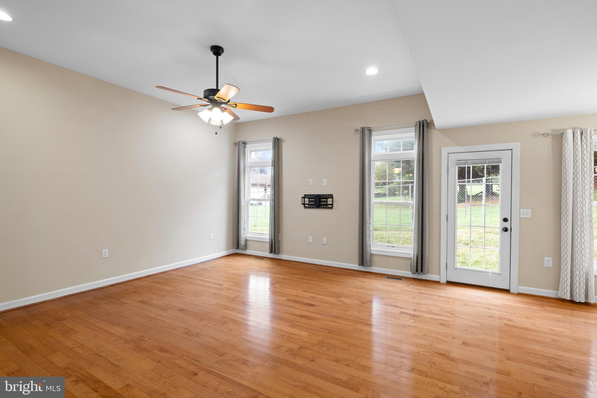 HEATHERFIELD - Residential