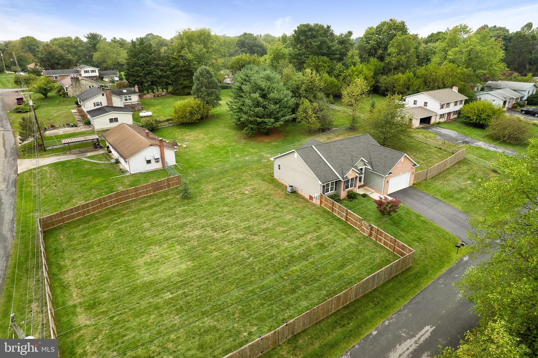 HEATHERFIELD - Residential