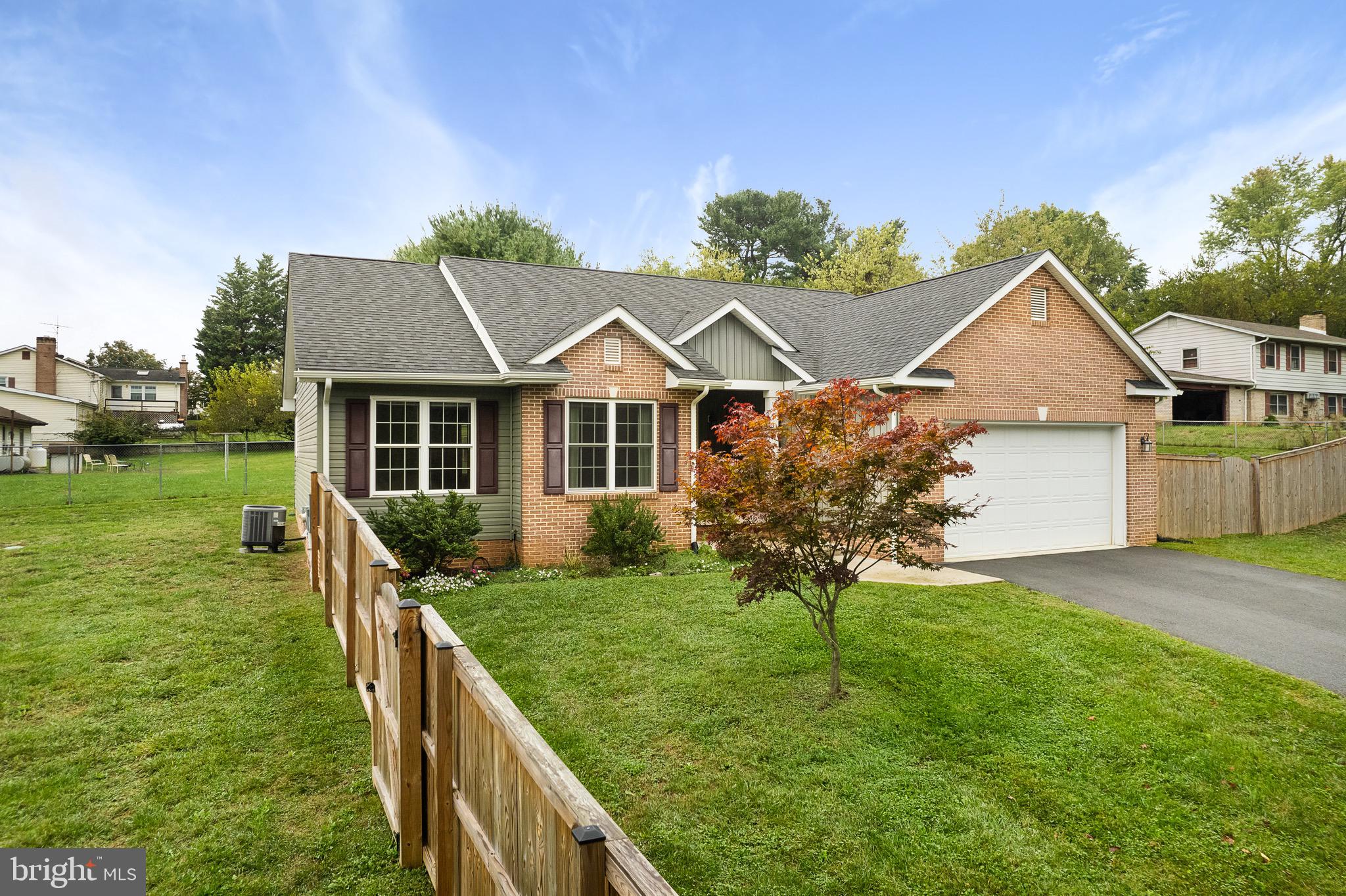 HEATHERFIELD - Residential