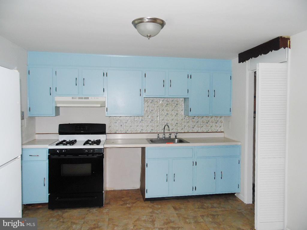 FRIENDSHIP GARDENS - Residential