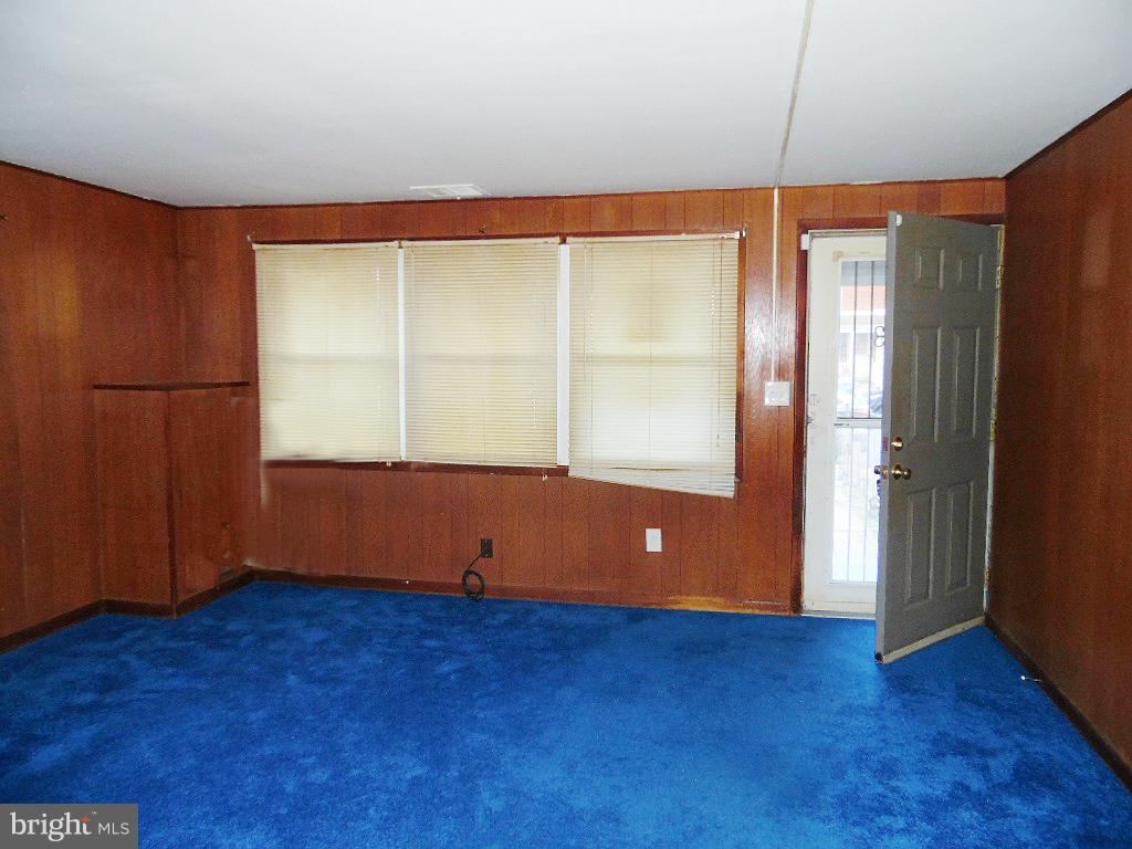 FRIENDSHIP GARDENS - Residential