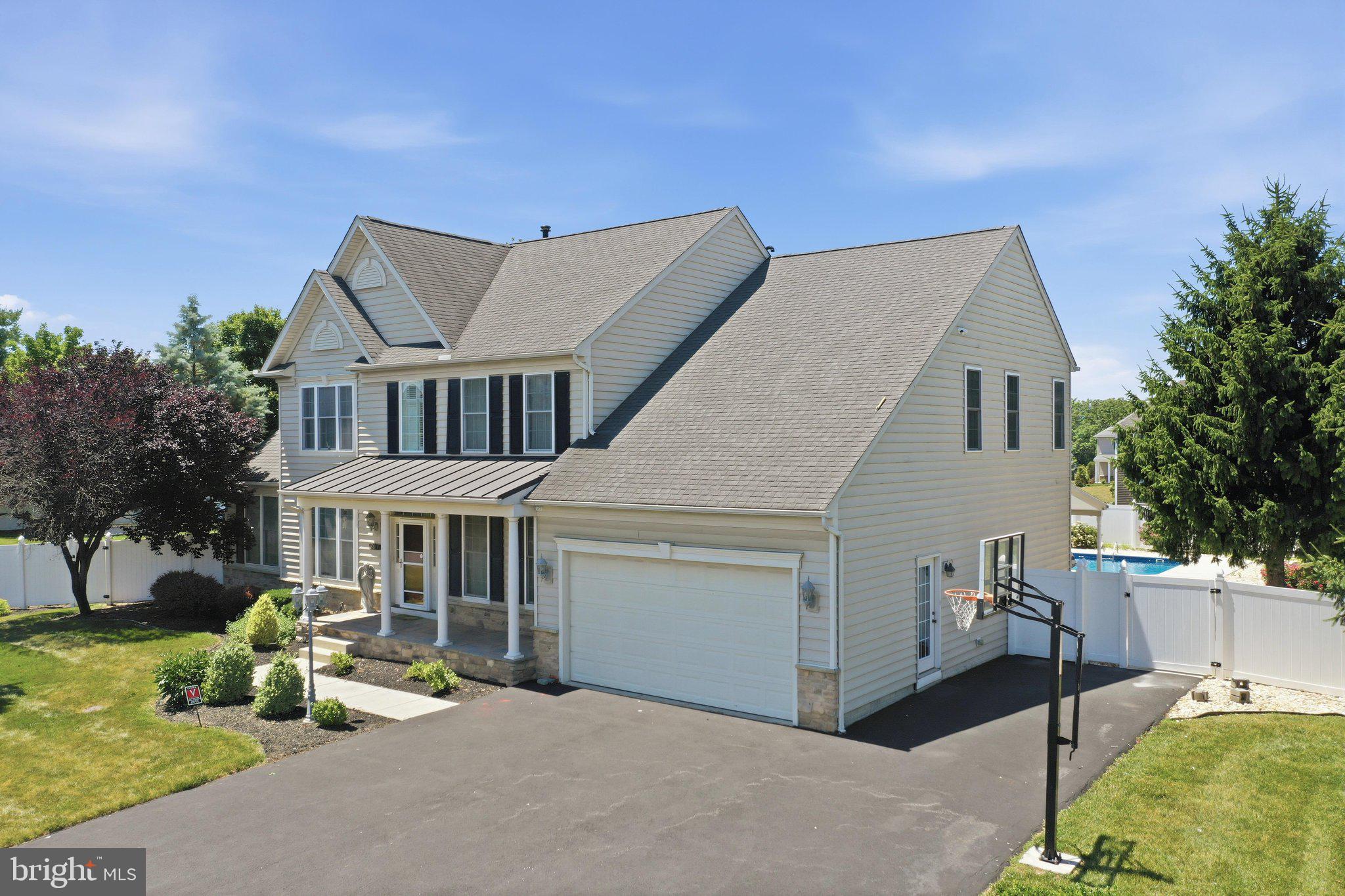 2419 SOMERSET ROAD