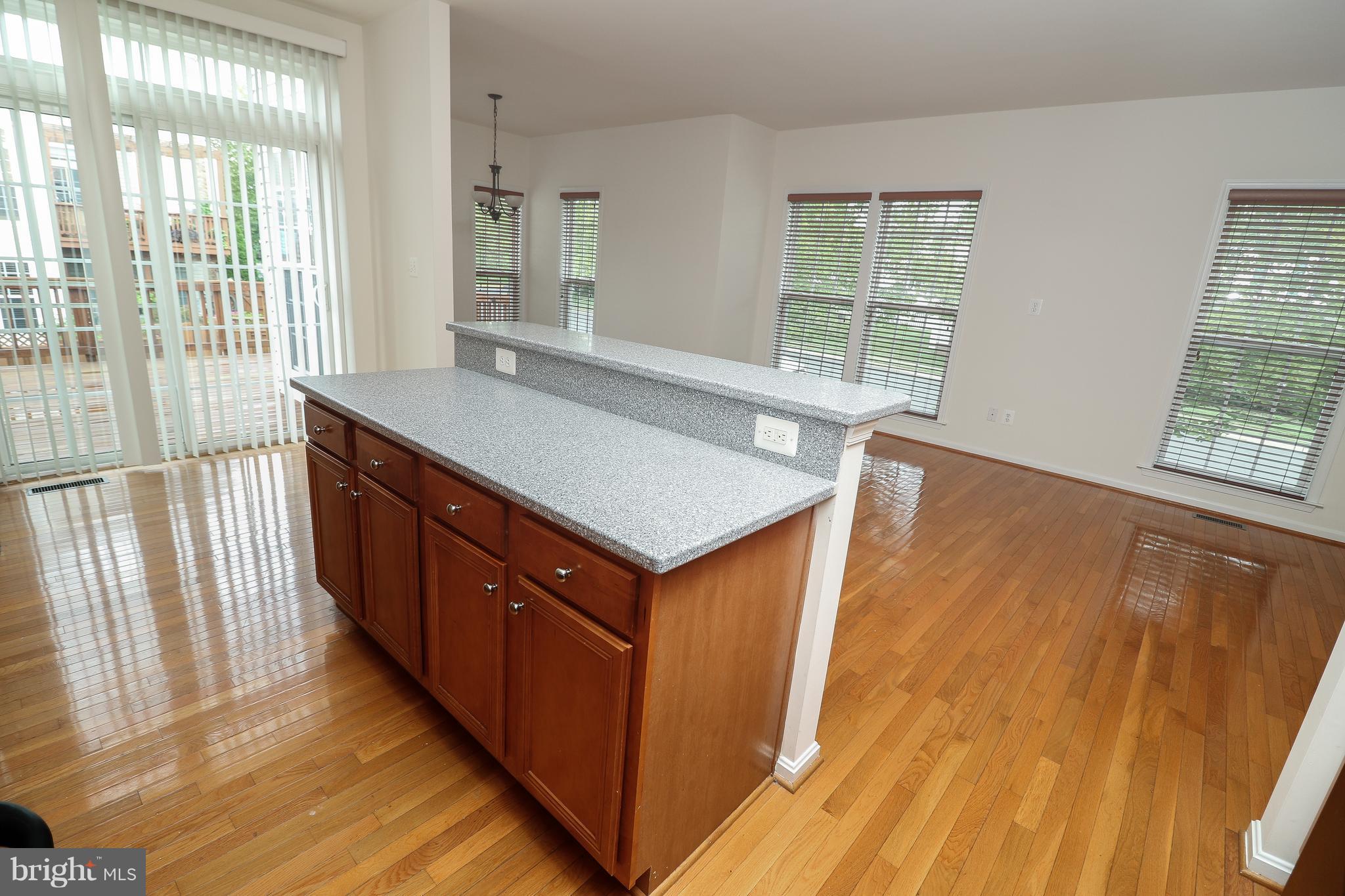 BROADLANDS SOUTH - Residential