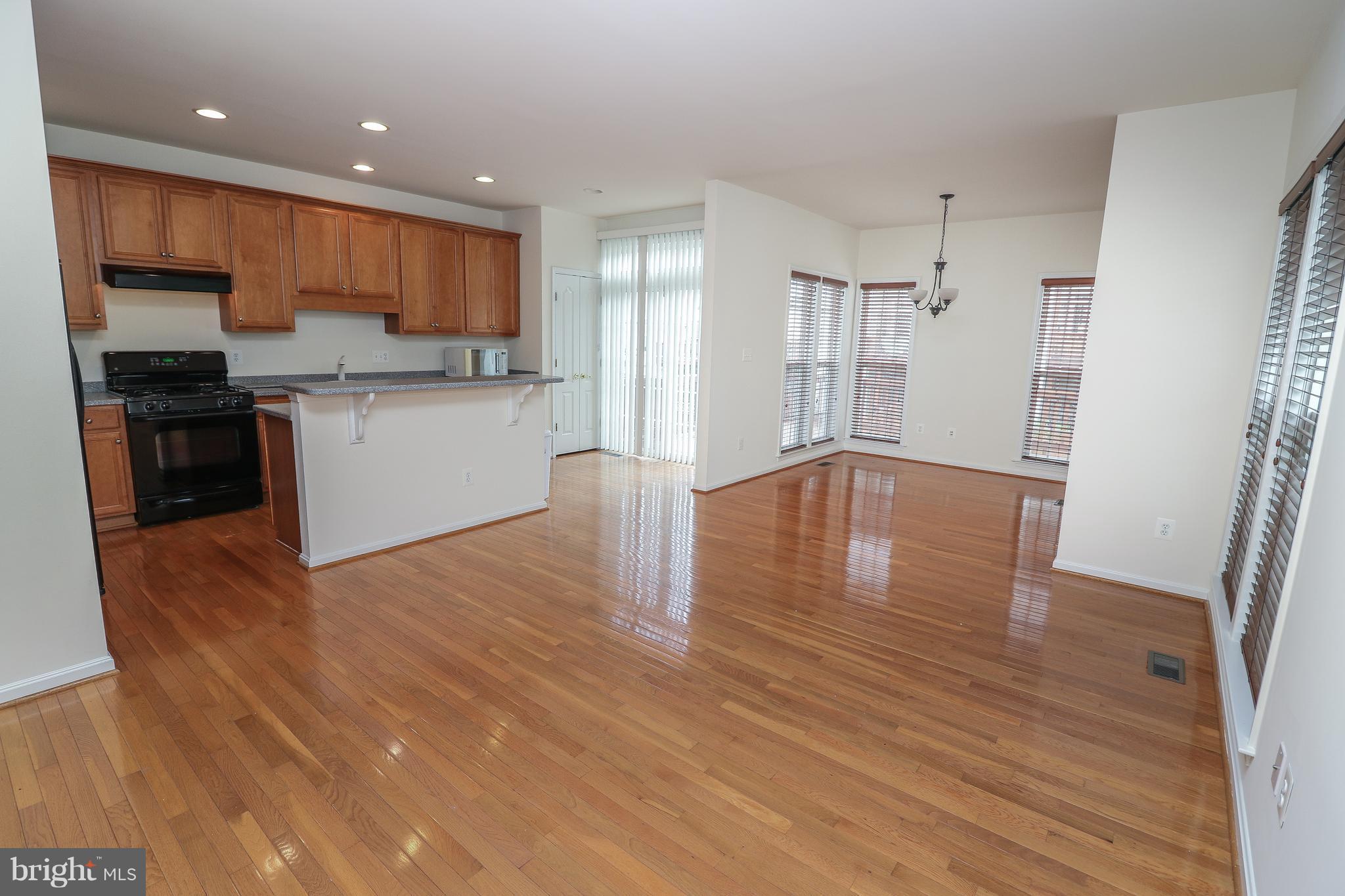 BROADLANDS SOUTH - Residential