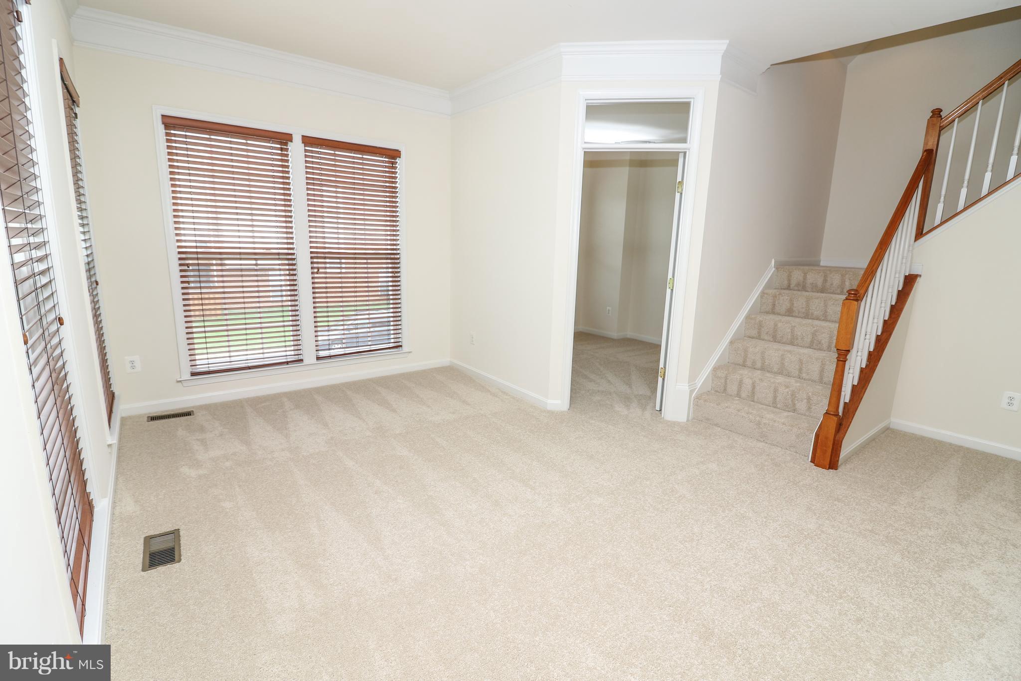 BROADLANDS SOUTH - Residential