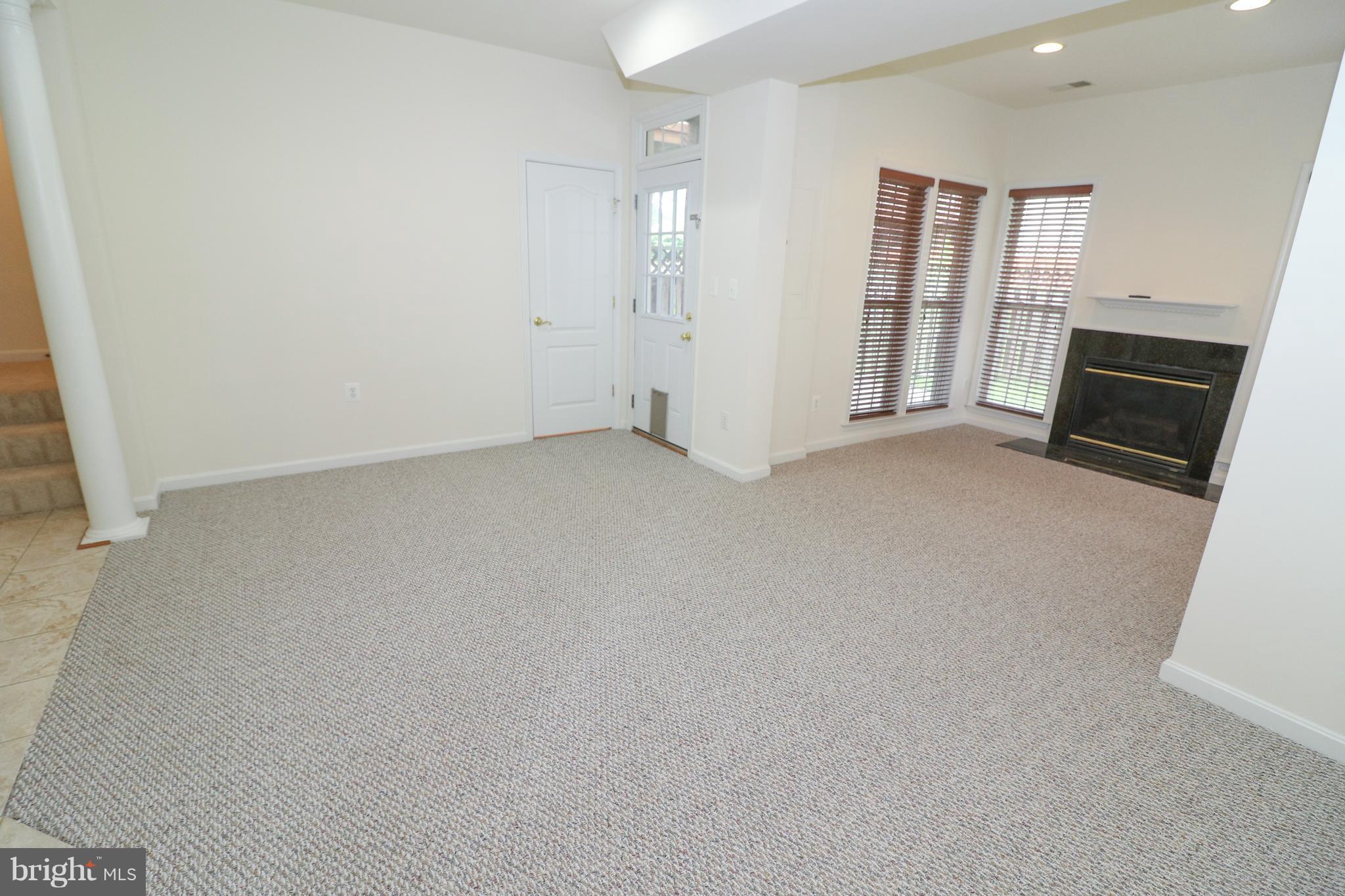 BROADLANDS SOUTH - Residential