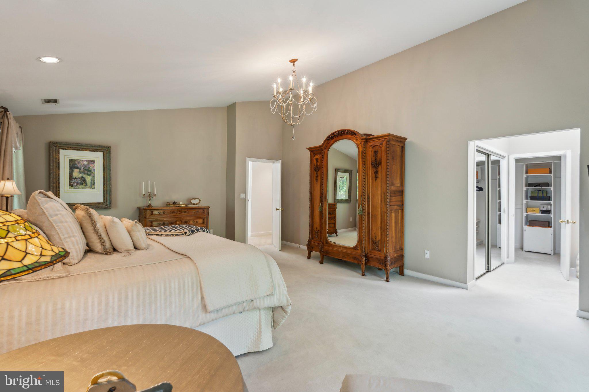 GLEN HILLS - Residential