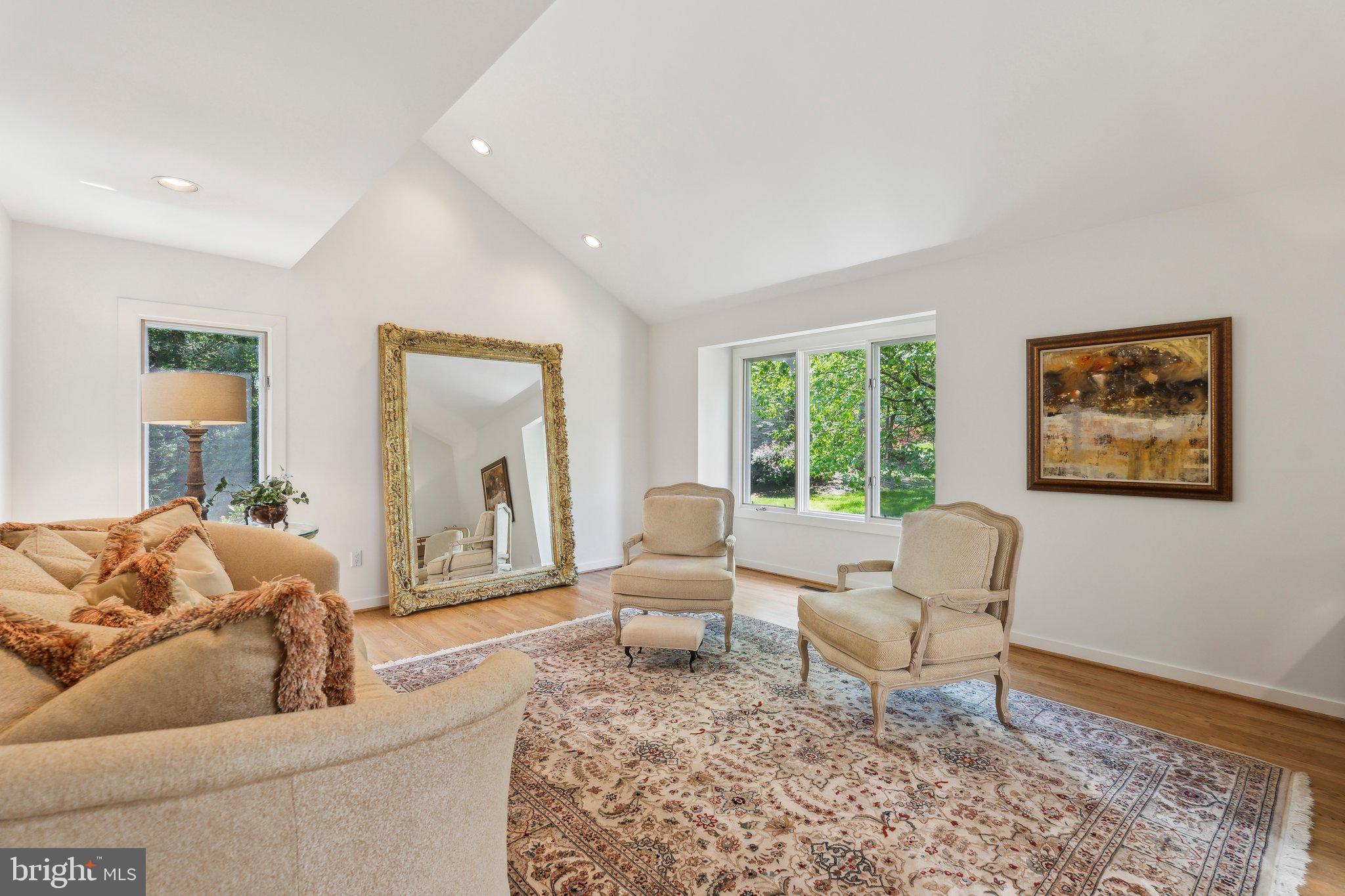 GLEN HILLS - Residential