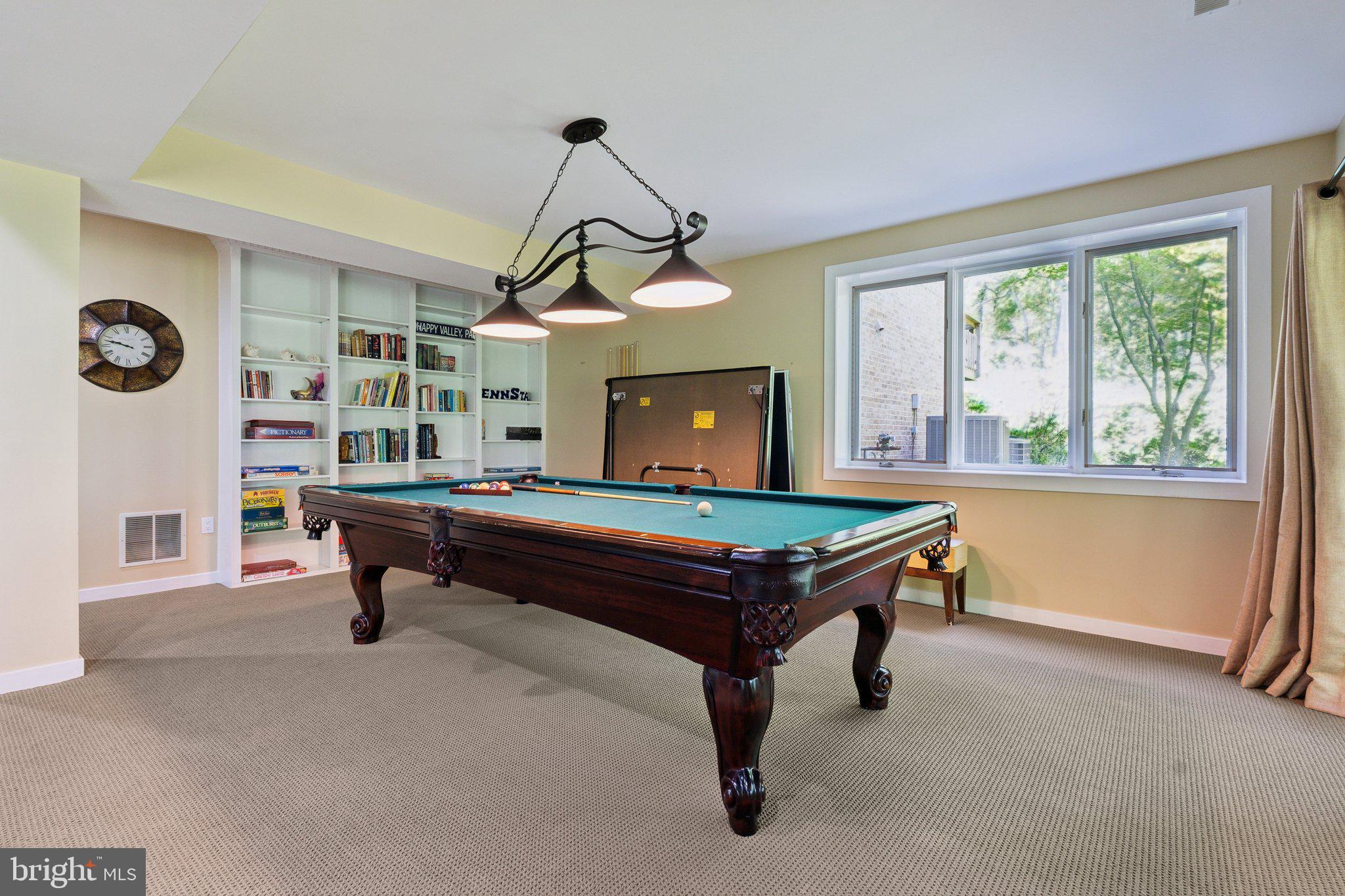 GLEN HILLS - Residential