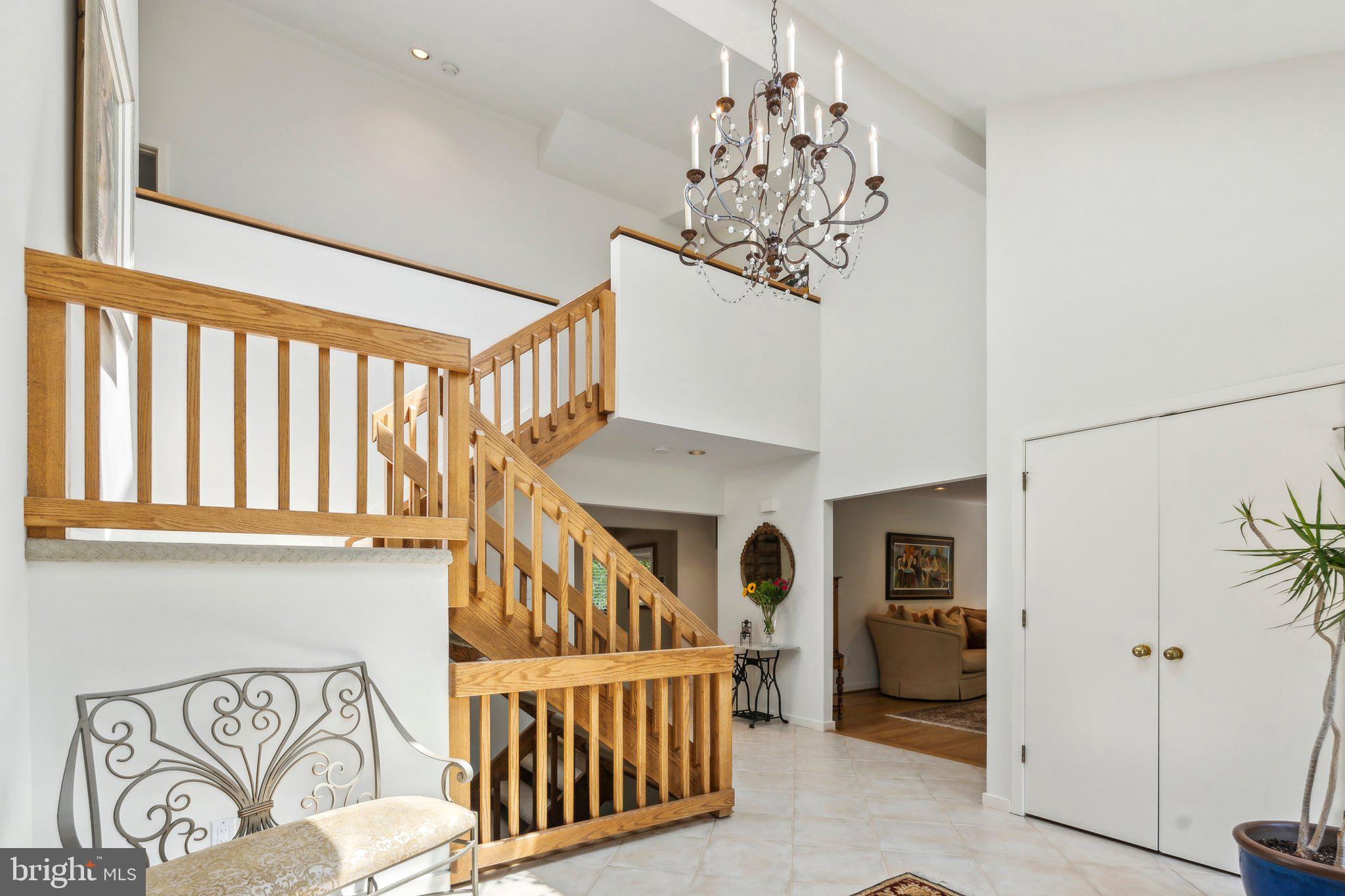 GLEN HILLS - Residential