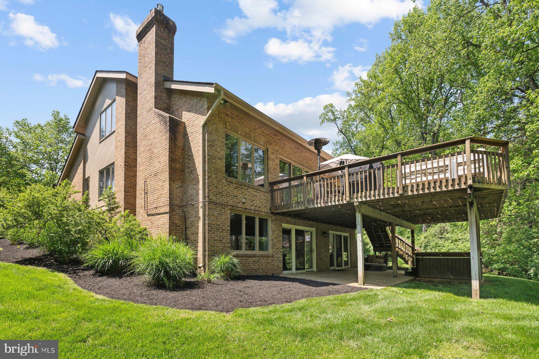 GLEN HILLS - Residential