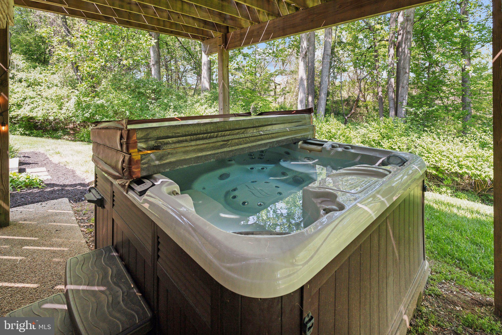 GLEN HILLS - Residential