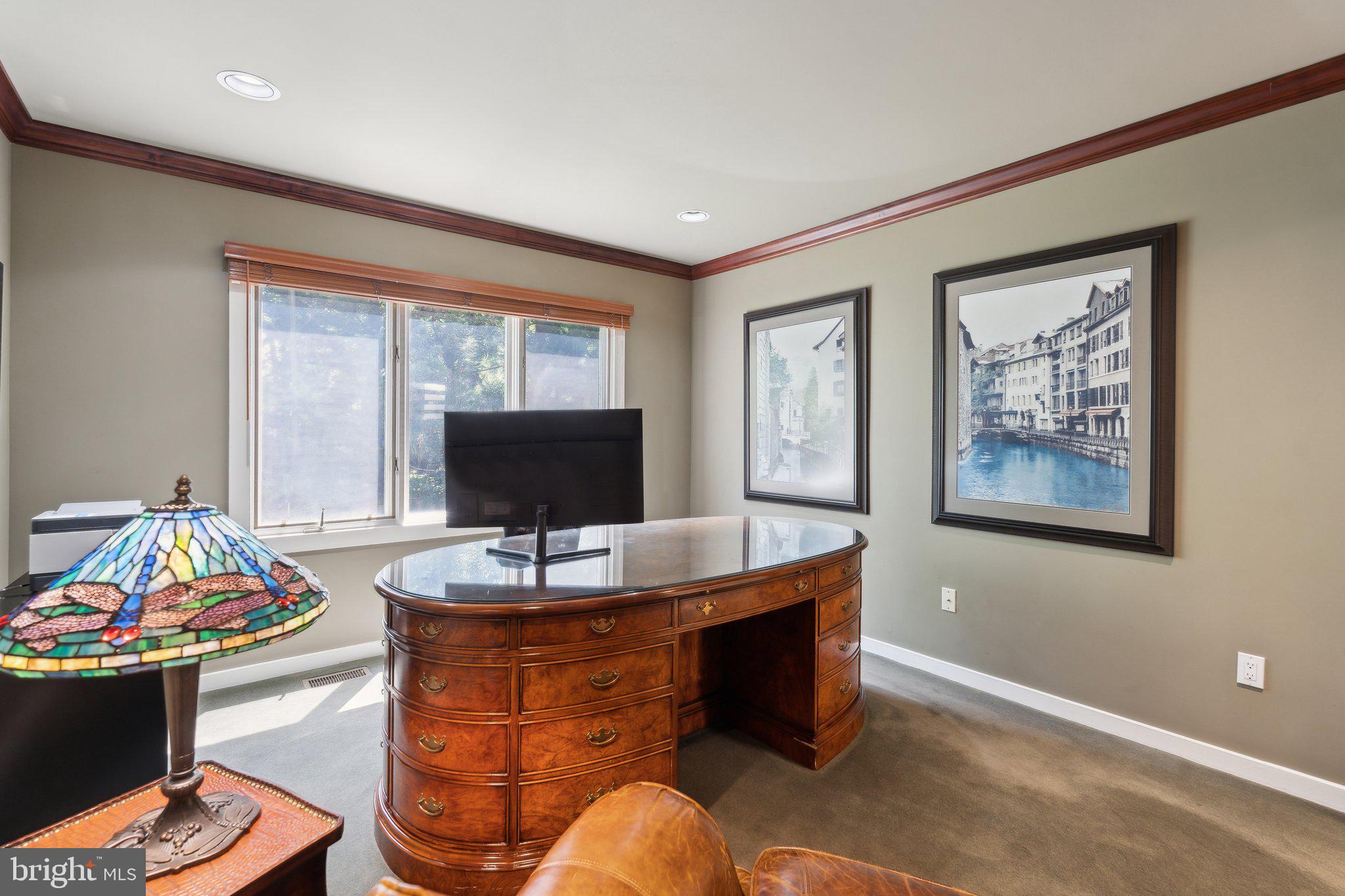 GLEN HILLS - Residential