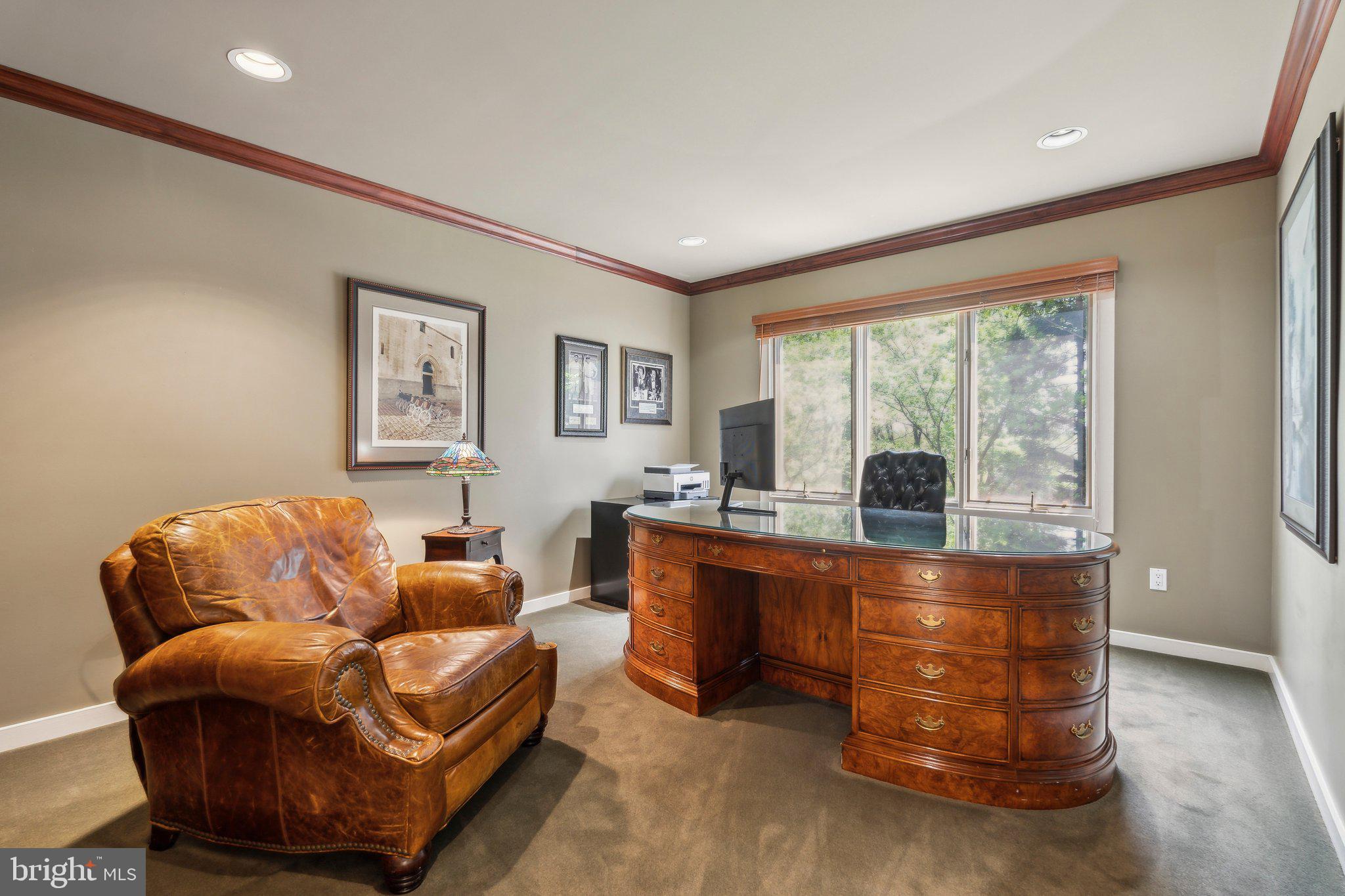 GLEN HILLS - Residential