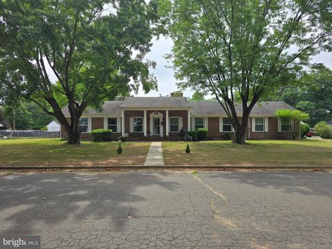 Homes For Sale - 104 Charlotte Avenue<br/> Caroline County, FEDERALSBURG, MD 21632