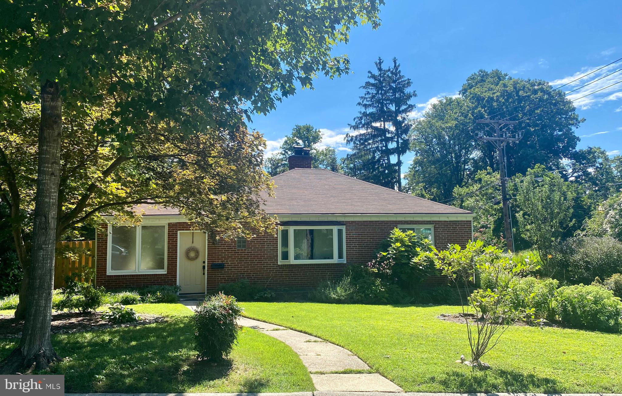 SOUTH FOUR CORNERS - Residential