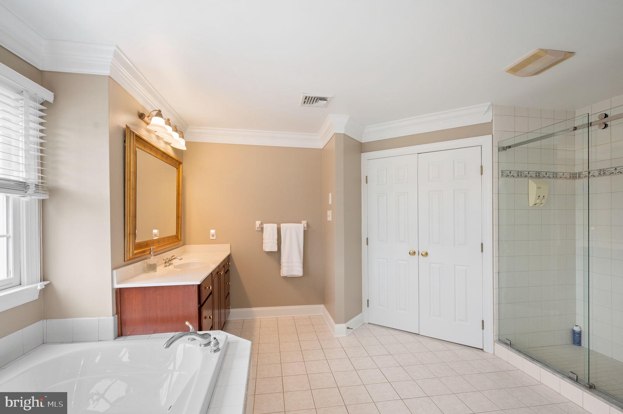 STEEPLECHASE - Residential