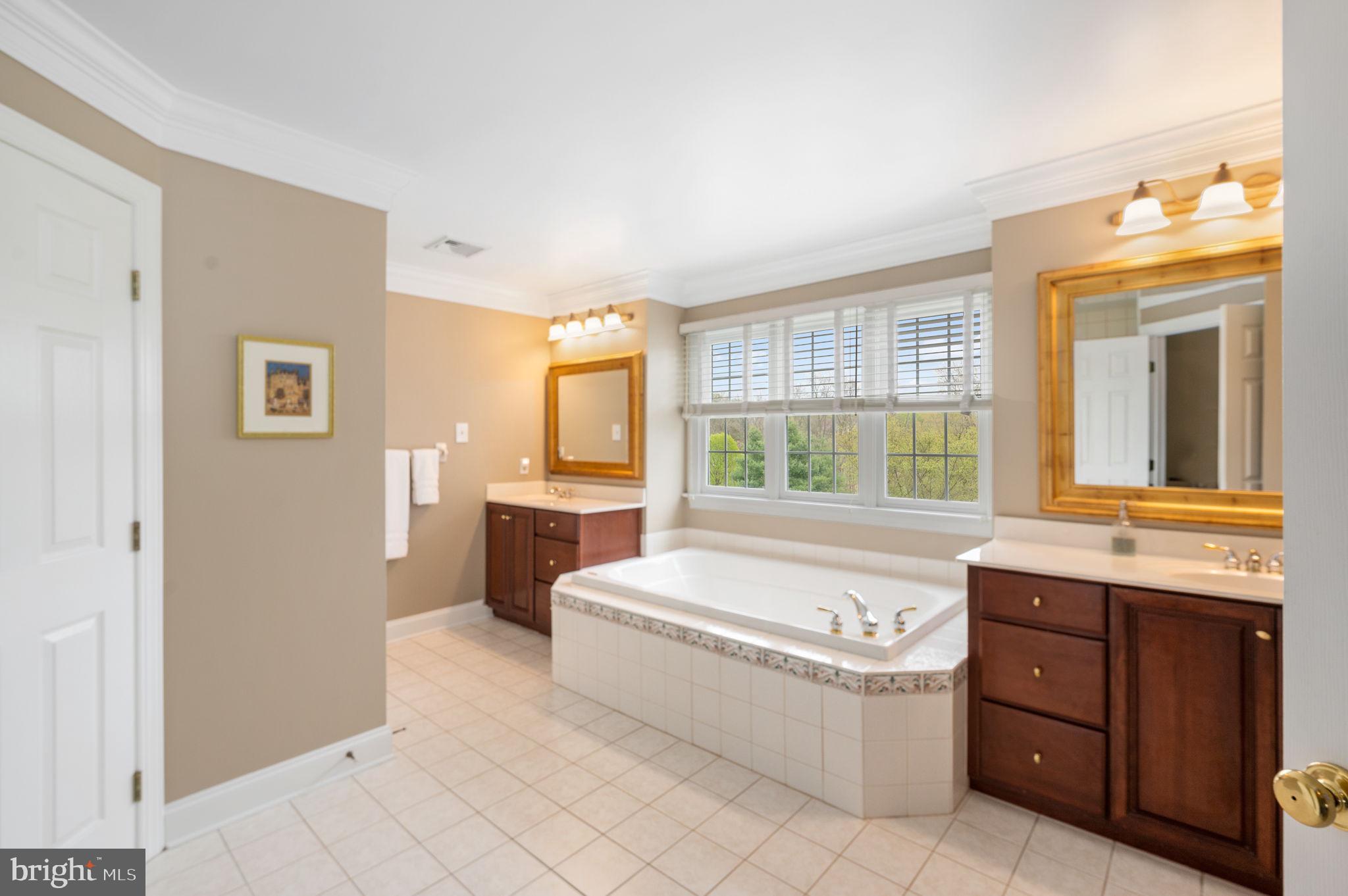 STEEPLECHASE - Residential