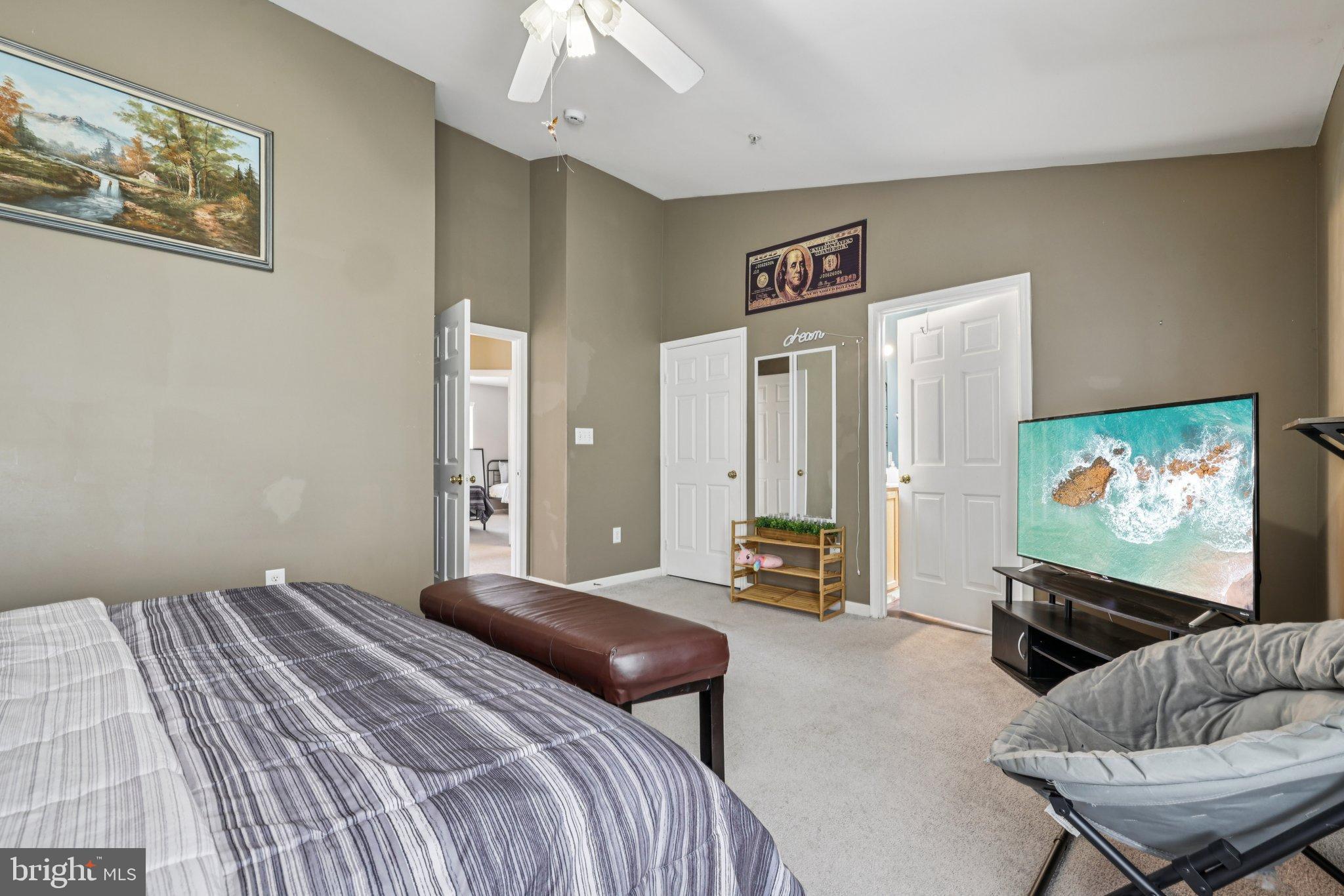 SEVEN OAKS - Residential Lease