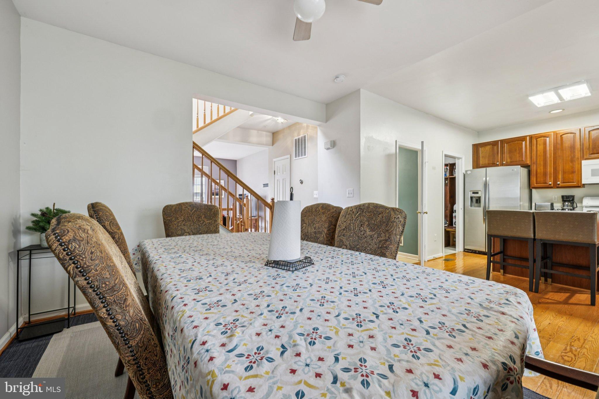 SEVEN OAKS - Residential Lease