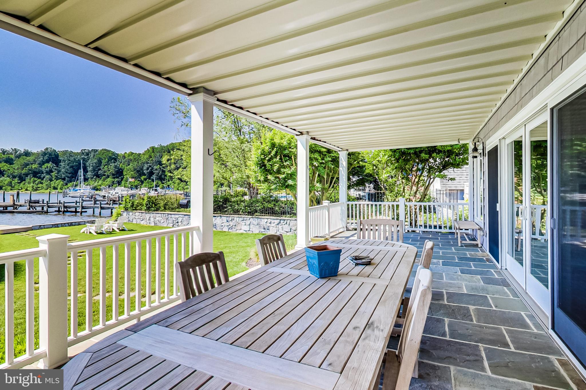 LOCH HAVEN BEACH - Residential