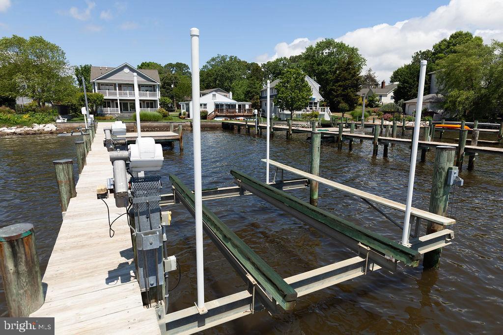 LOCH HAVEN BEACH - Residential