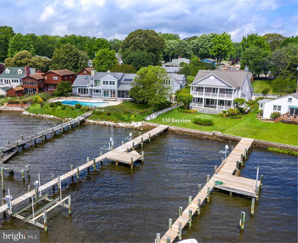 LOCH HAVEN BEACH - Residential