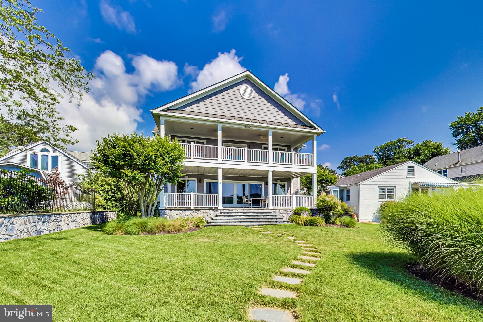 LOCH HAVEN BEACH - Residential