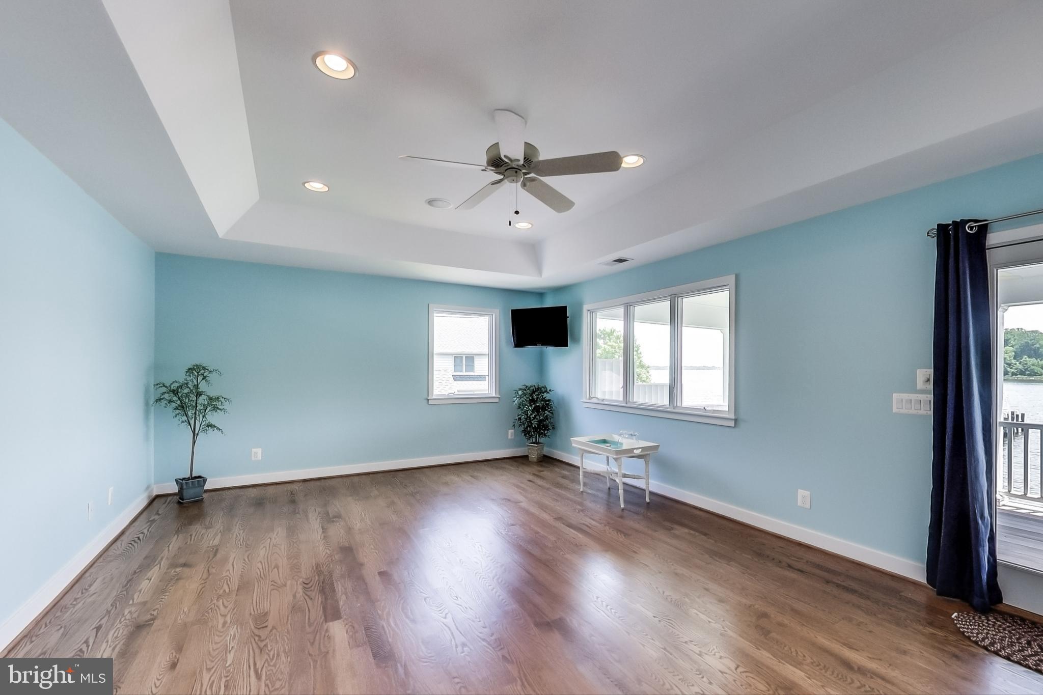 LOCH HAVEN BEACH - Residential