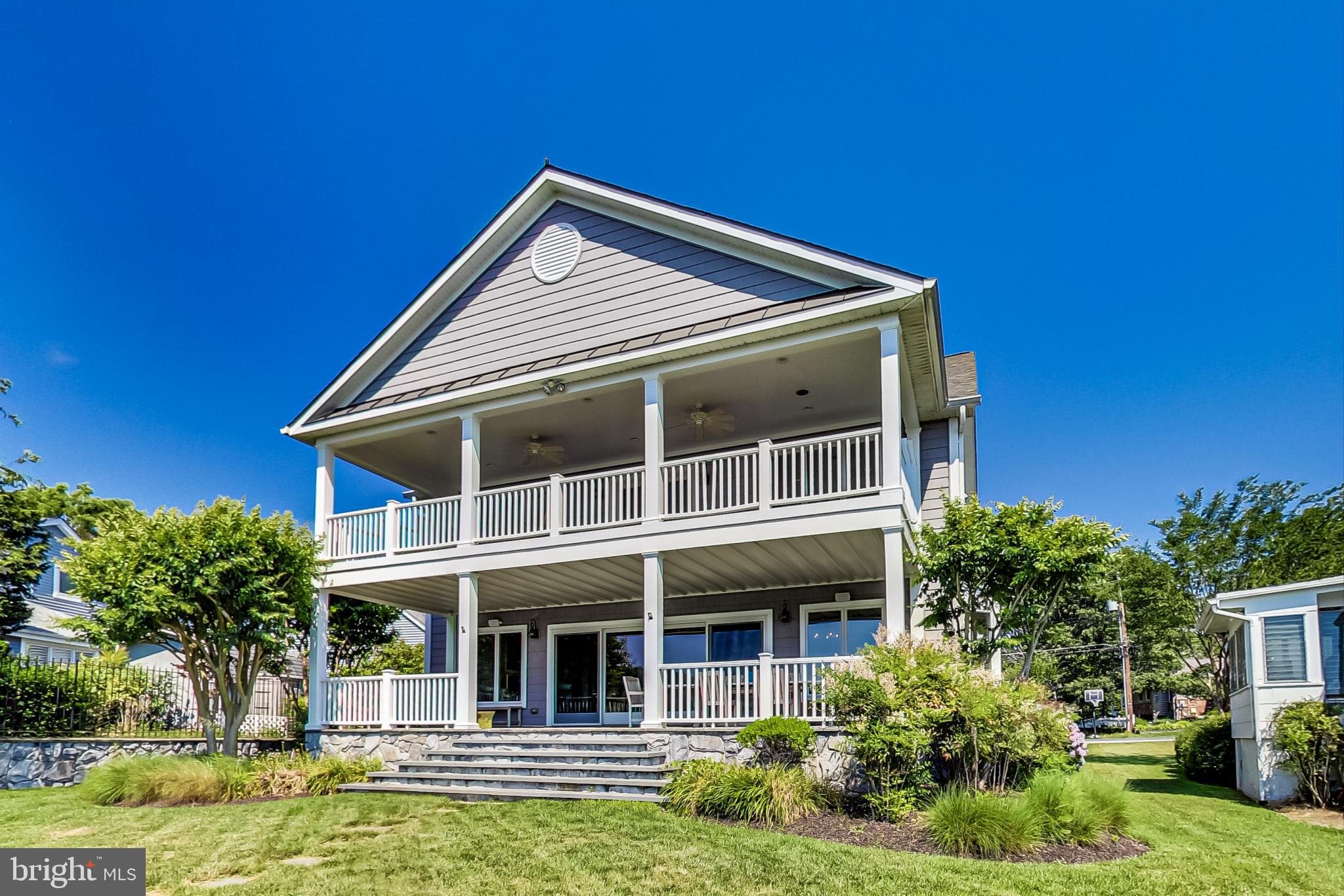 LOCH HAVEN BEACH - Residential