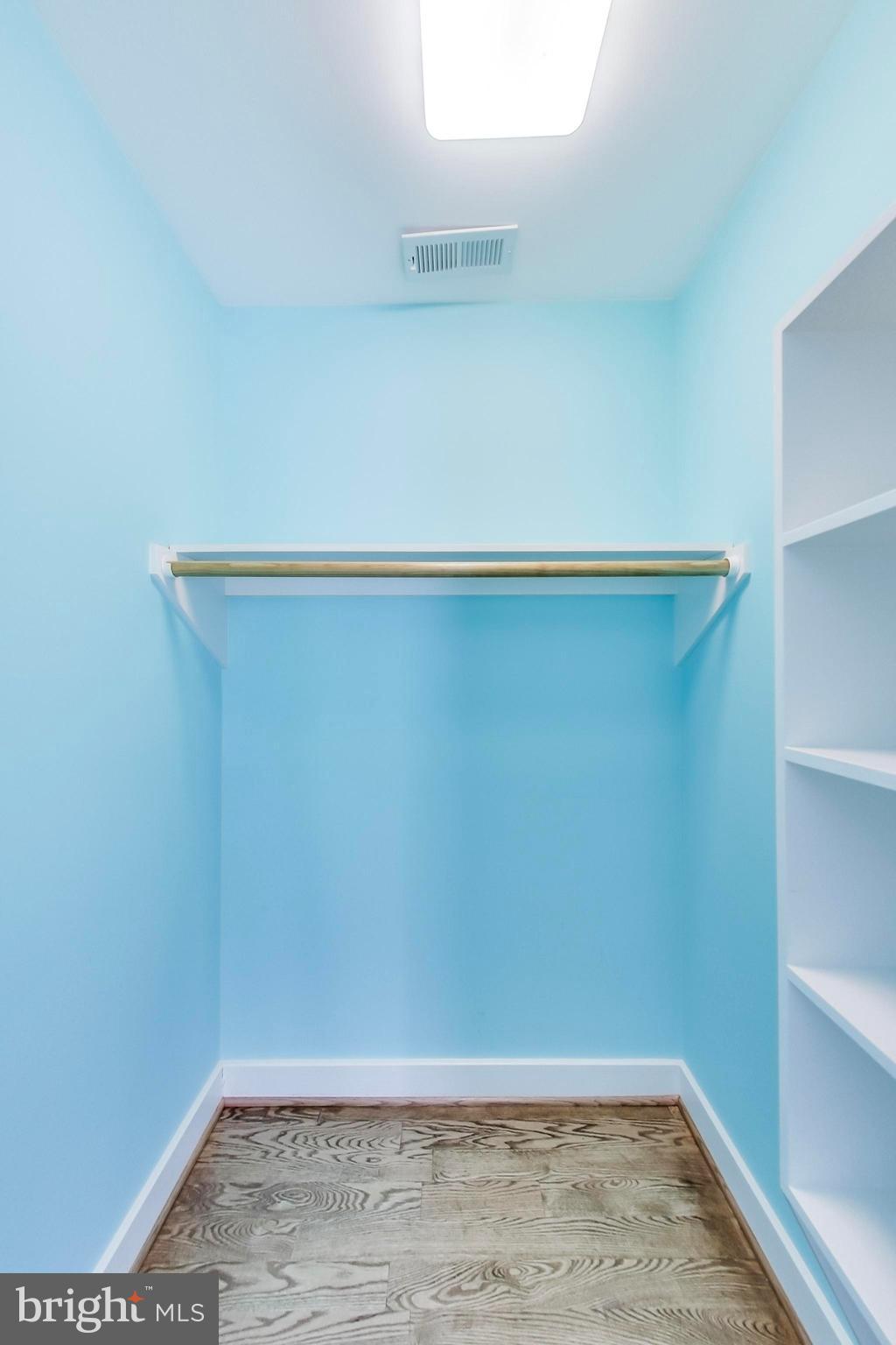 LOCH HAVEN BEACH - Residential