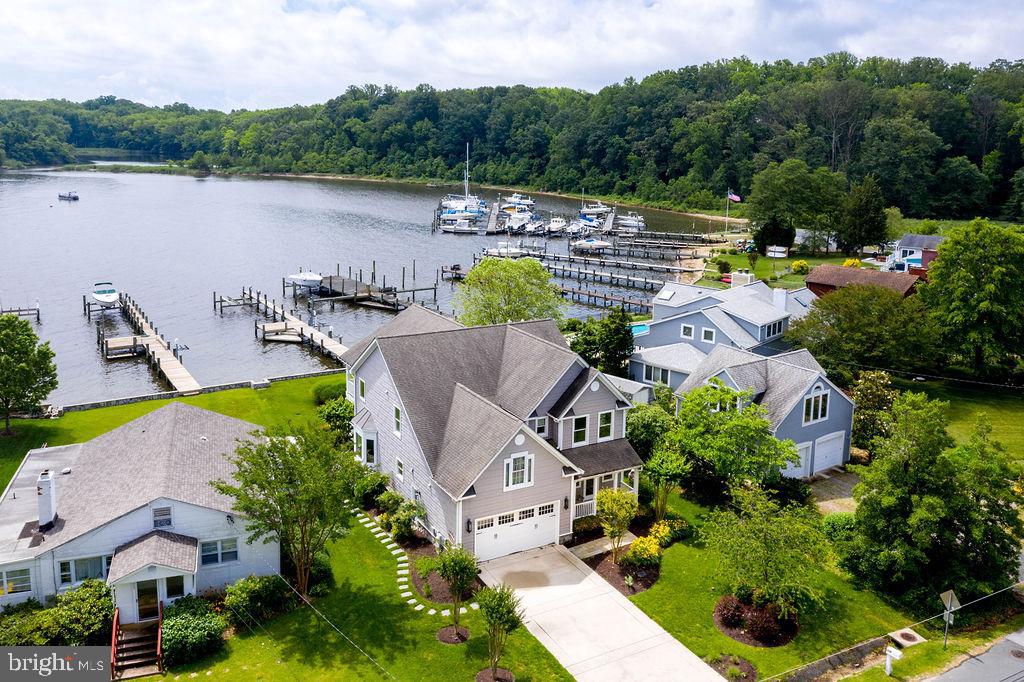 LOCH HAVEN BEACH - Residential