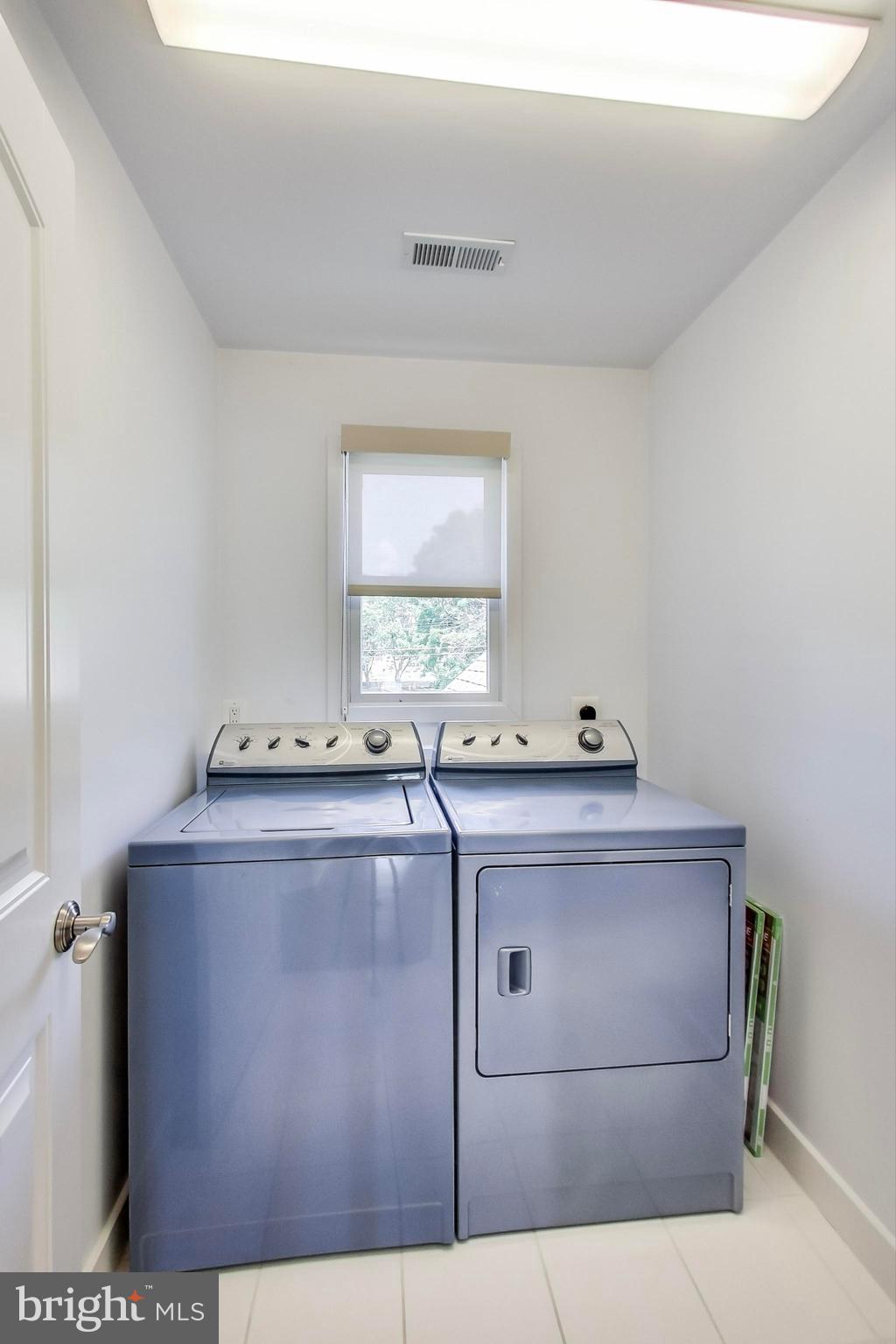 LOCH HAVEN BEACH - Residential