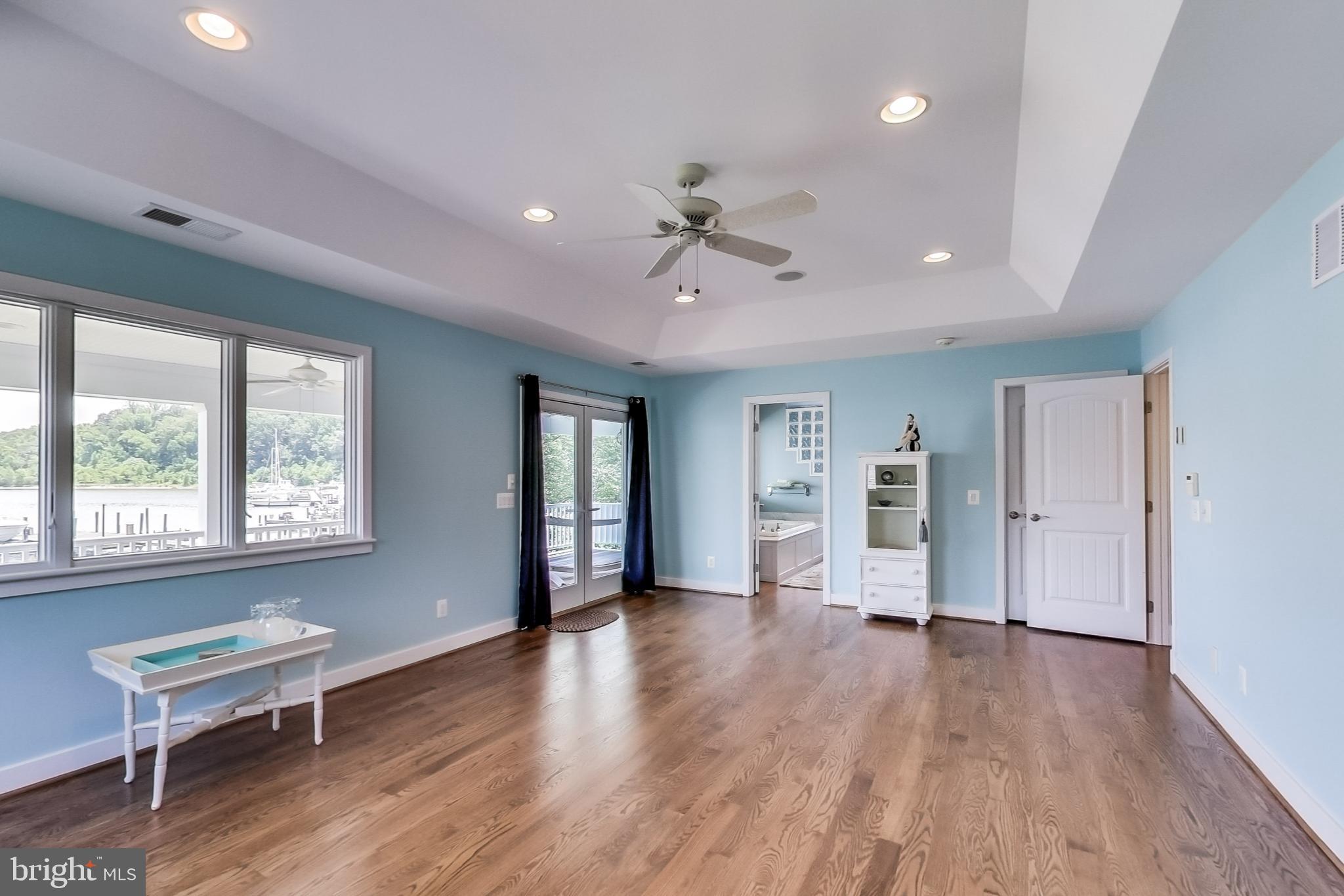 LOCH HAVEN BEACH - Residential