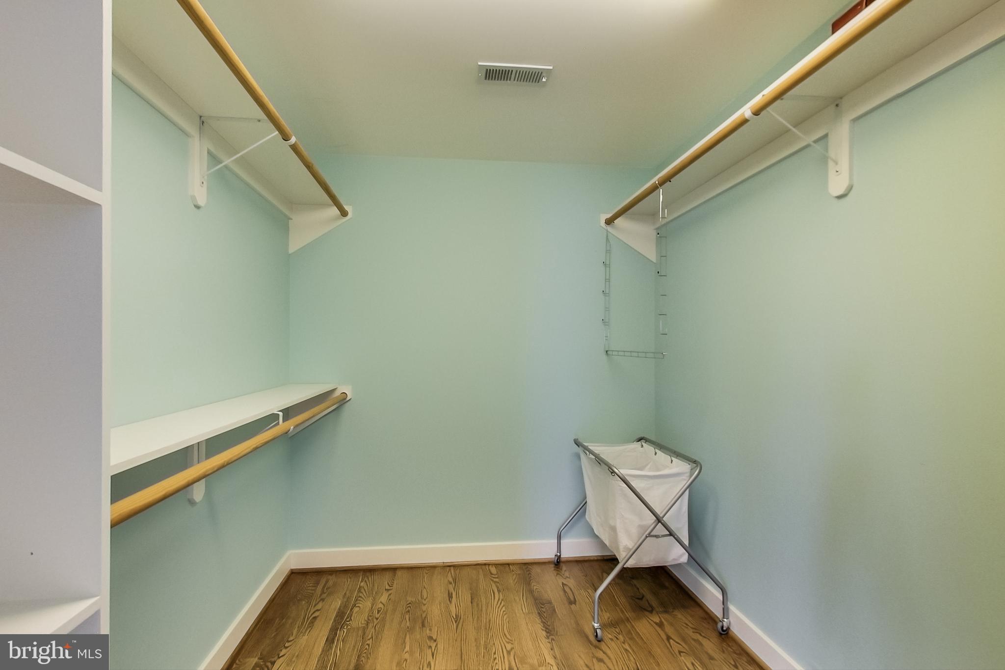 LOCH HAVEN BEACH - Residential