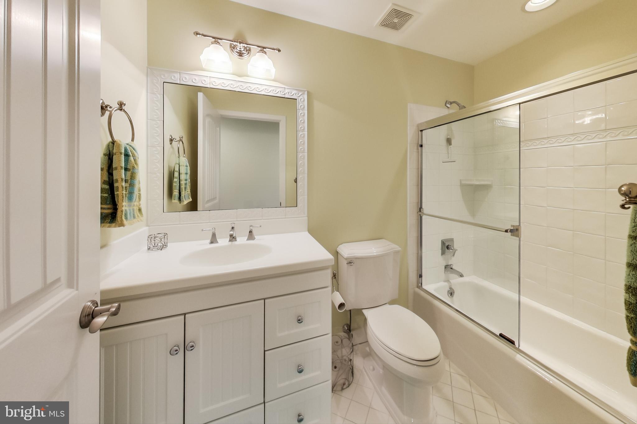 LOCH HAVEN BEACH - Residential