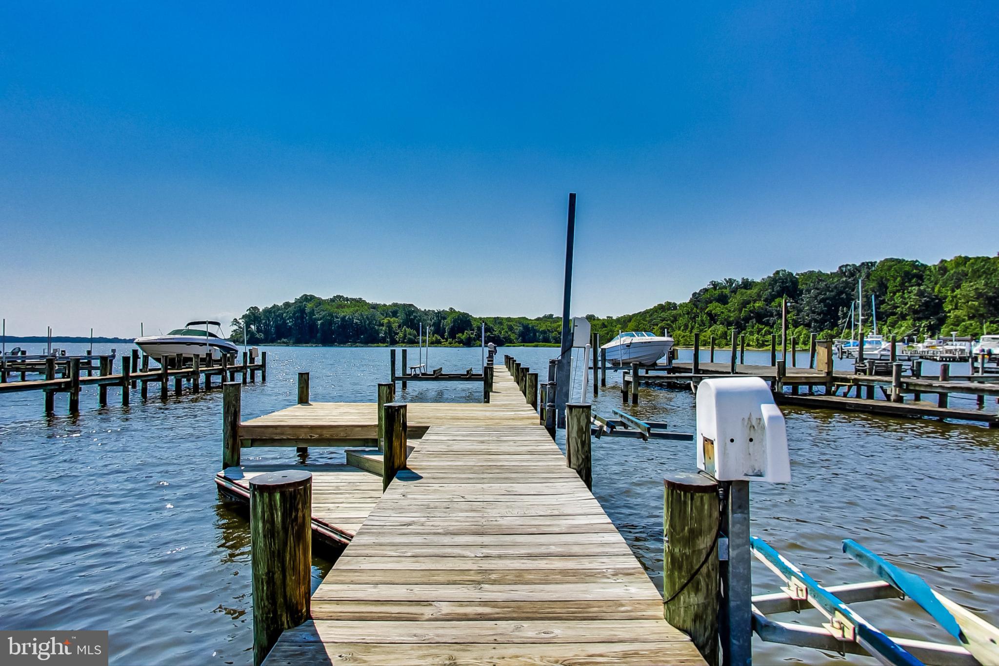 LOCH HAVEN BEACH - Residential