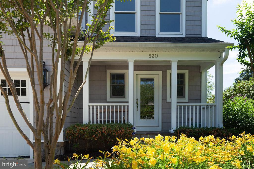 LOCH HAVEN BEACH - Residential